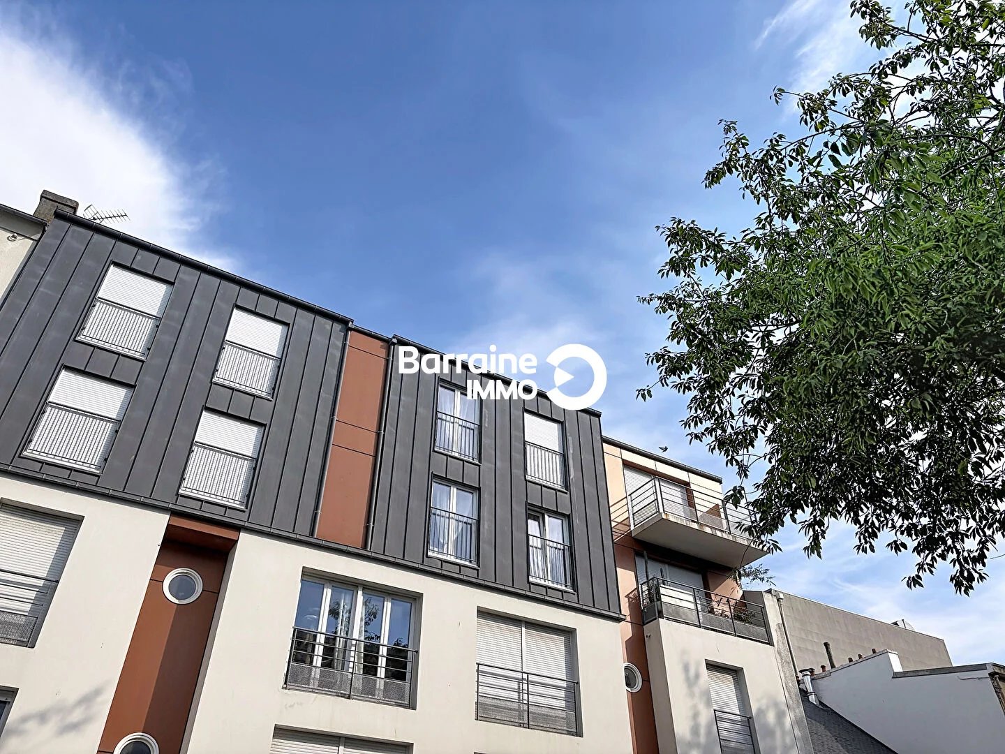 LOCATION BREST PILIER ROUGE - APPARTEMENT T1 26,90 M²