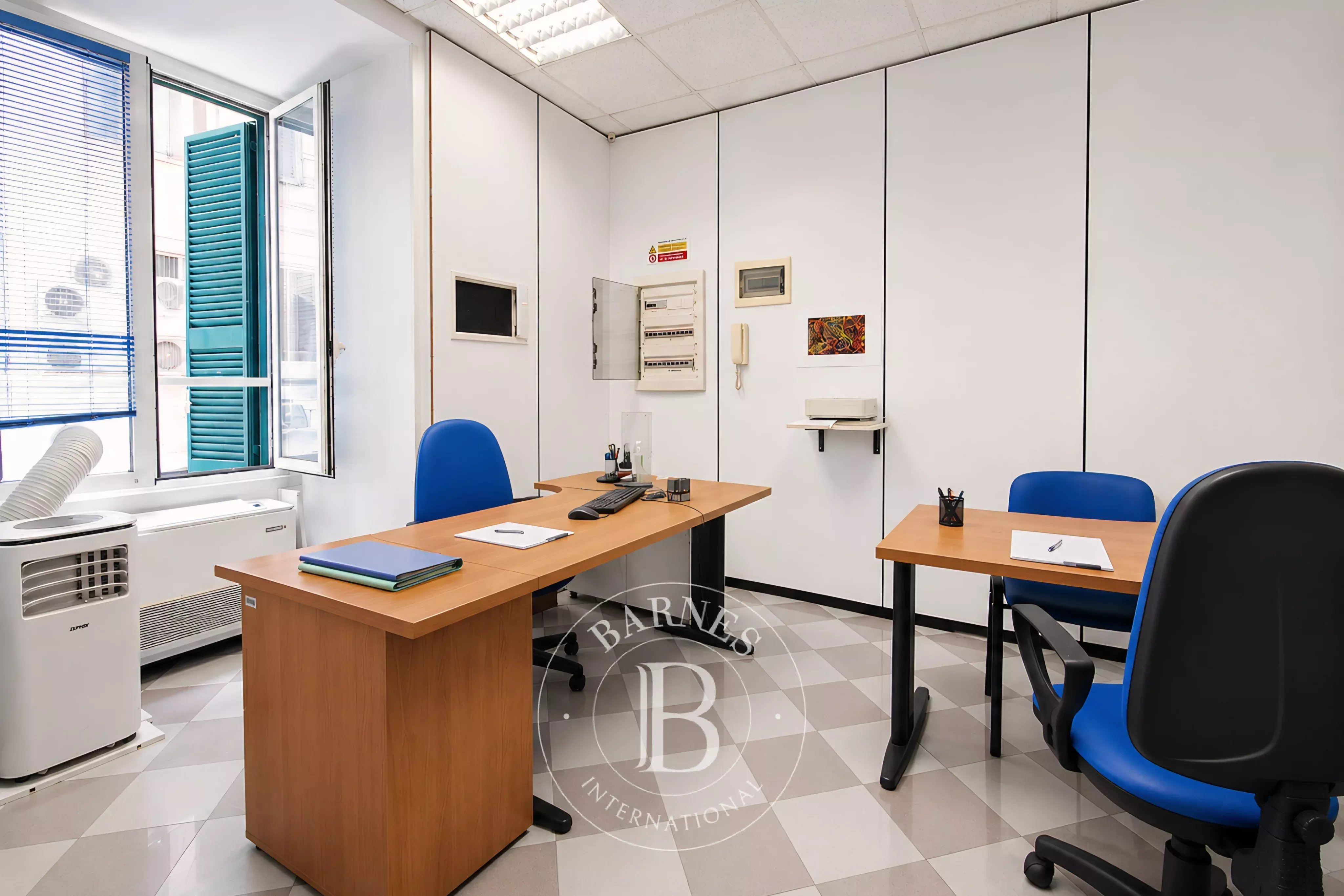 Roma  - Bureaux 7 Pi&egrave;ces - picture 17