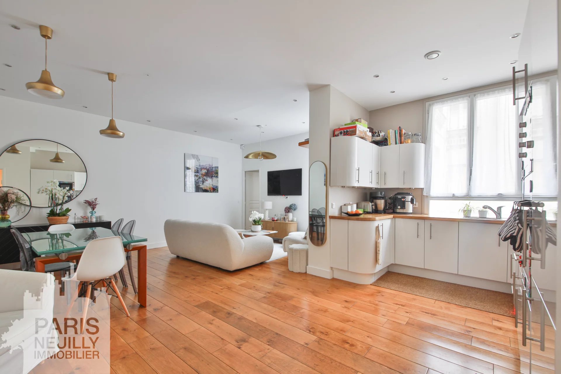 Agence immobilière de Paris Neuilly