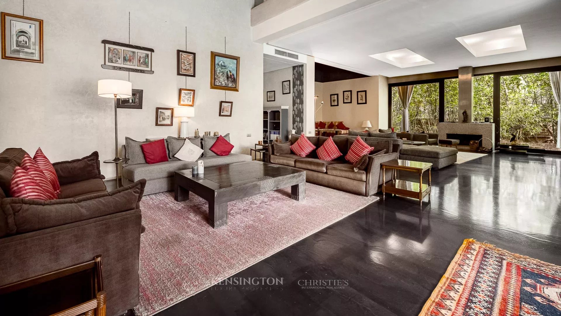 4 Bedroom Villa/Townhouse's Image 19