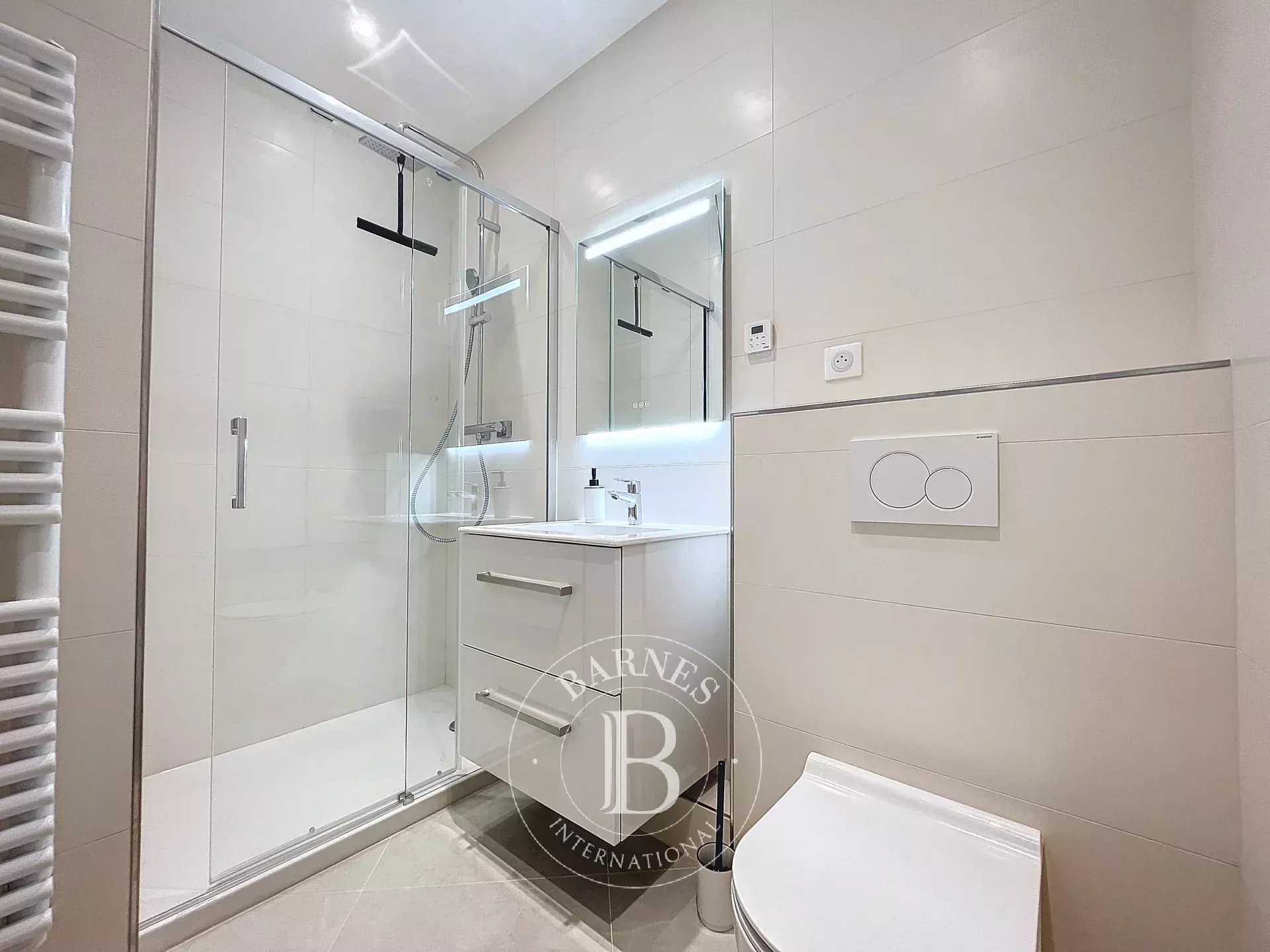 Daire Paris 19ème - picture 12