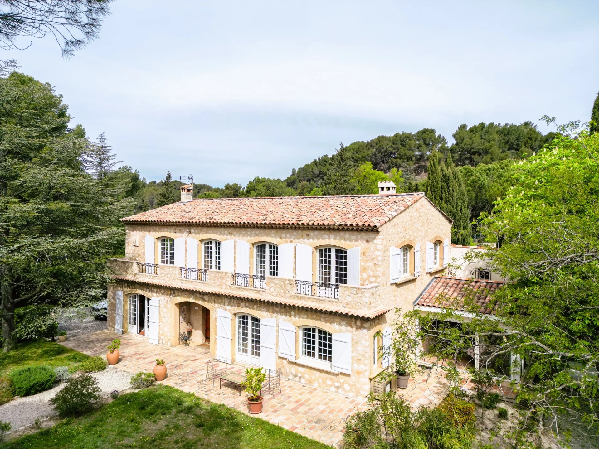 Sale House Aix-en-Provence