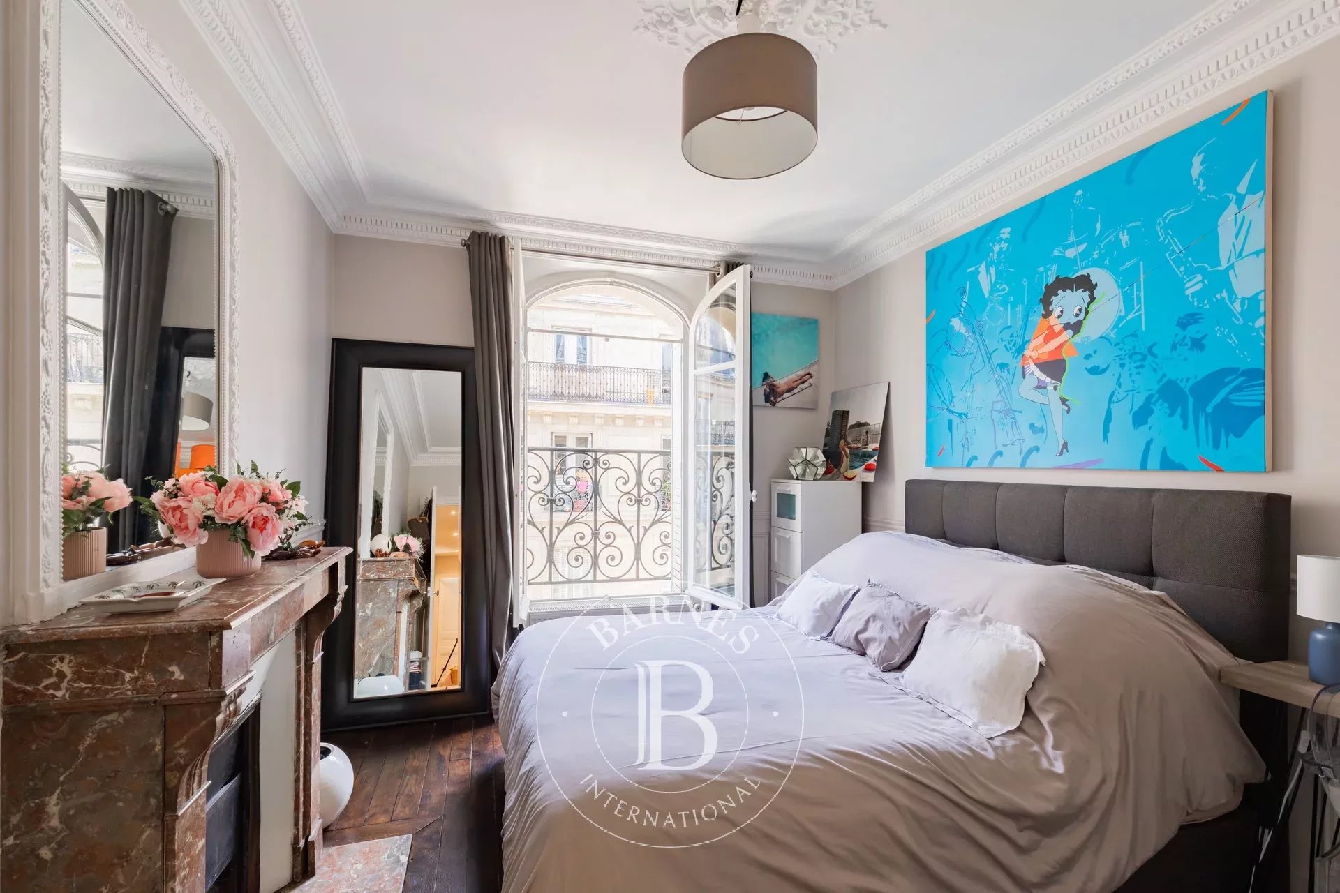 Daire Paris 18ème - picture 13