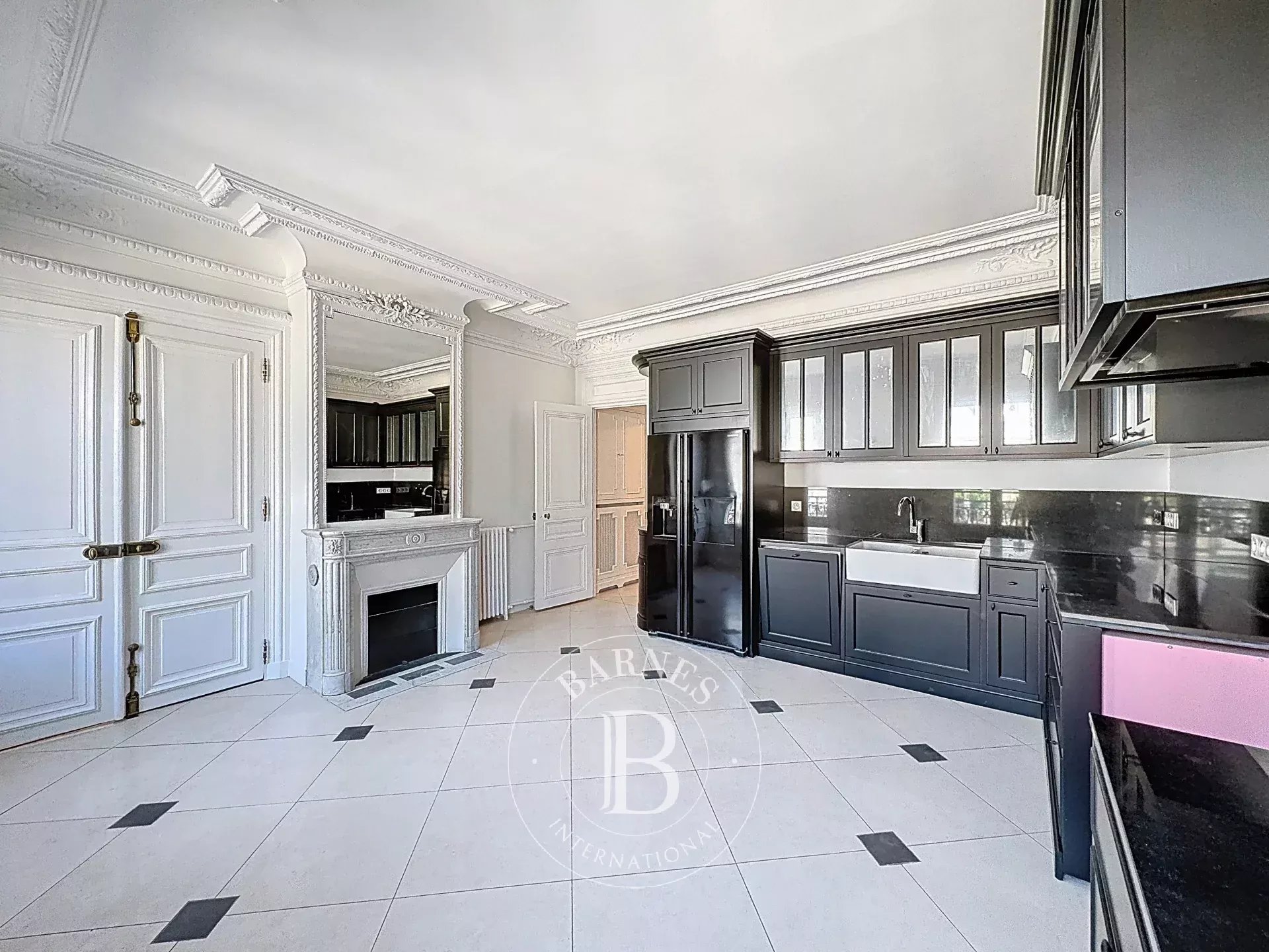 Paris  - Apartment 3 Bedrooms - picture 7