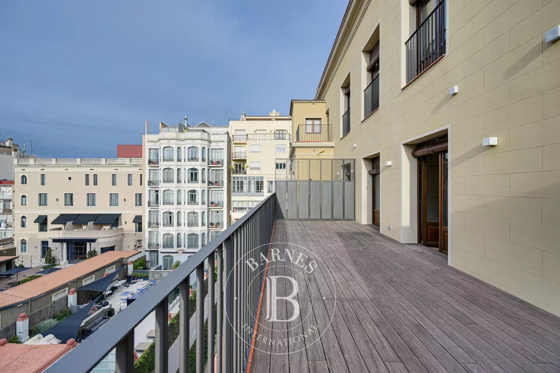 Penthouse Barcelona - picture 12