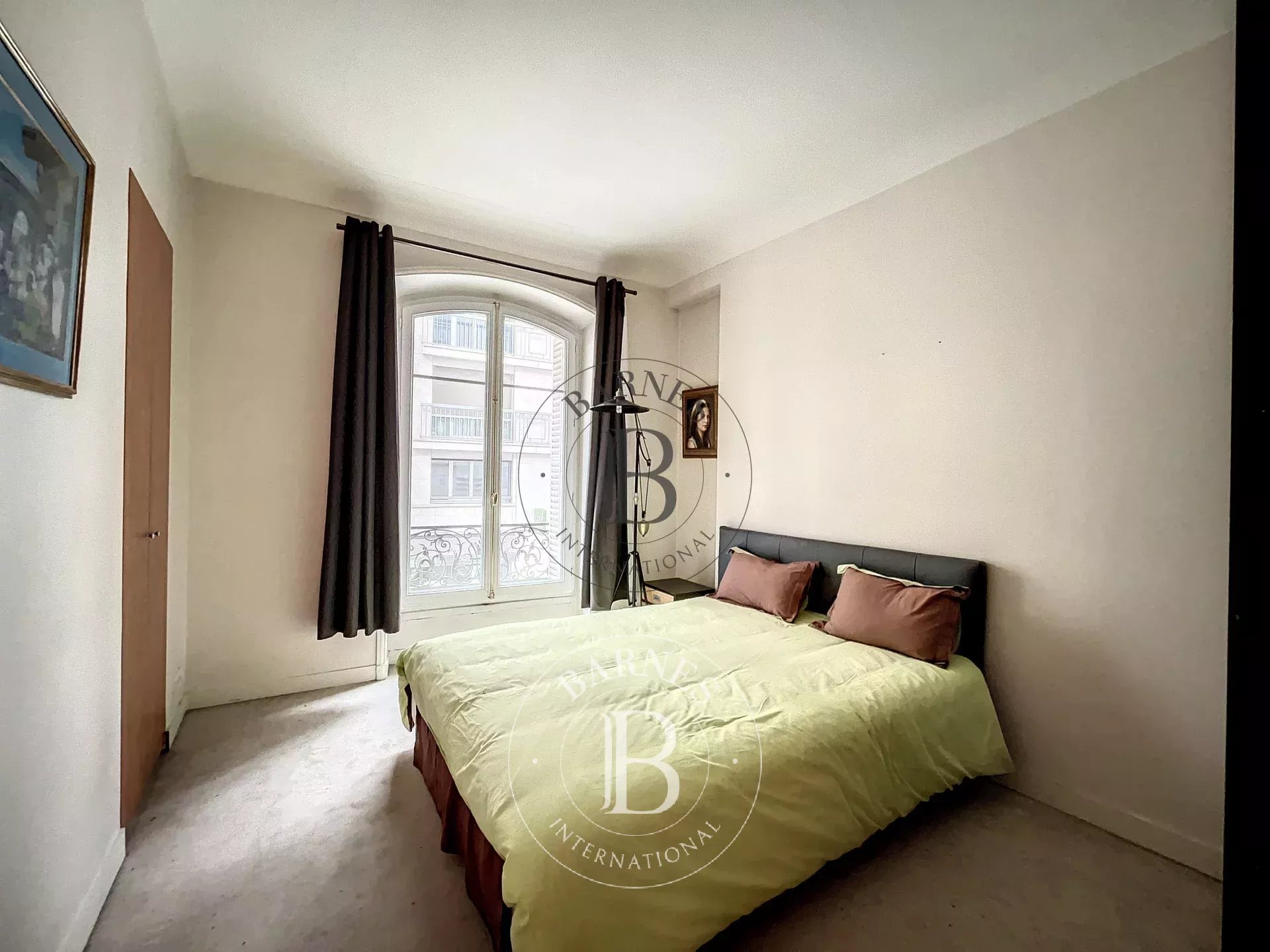 Daire Paris 8ème - picture 11