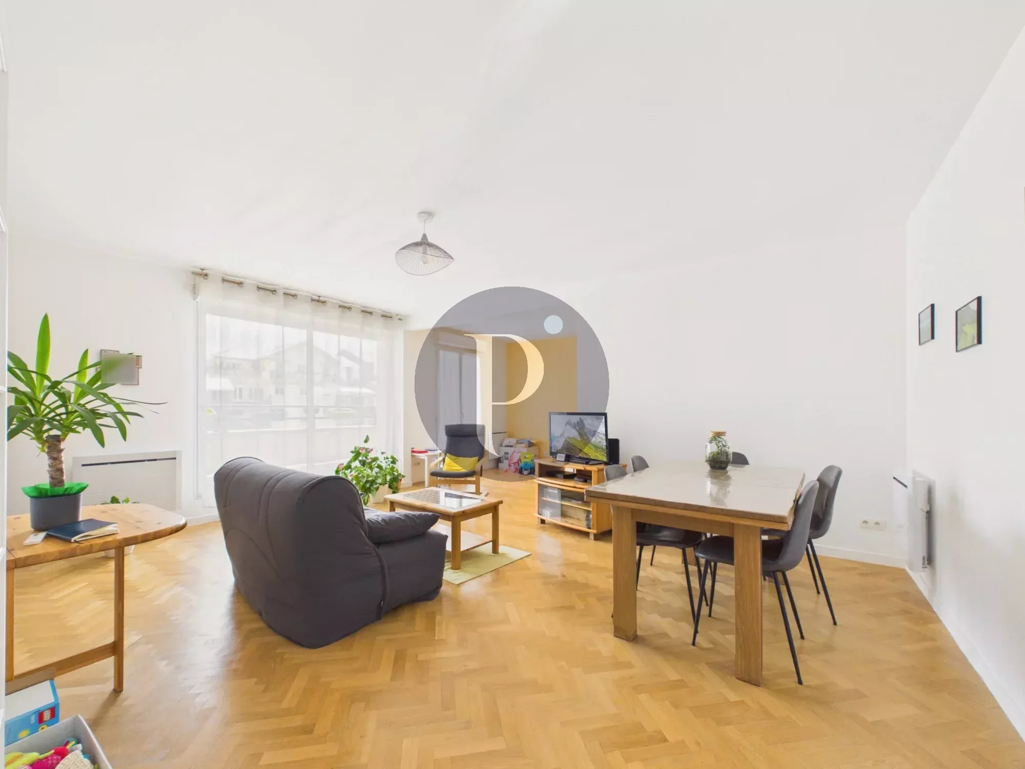 vente-appartement-4-pieces-le-plessis-robinson-87060464