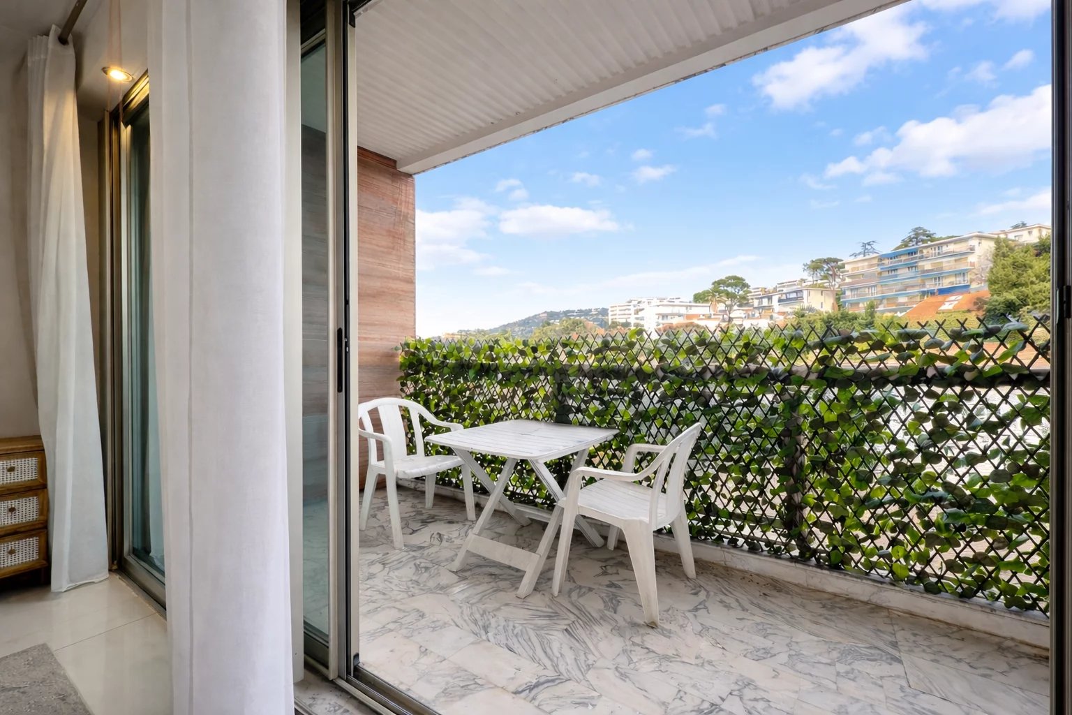 Charmig Tvårumslägenhet i Cannes Basse Californie