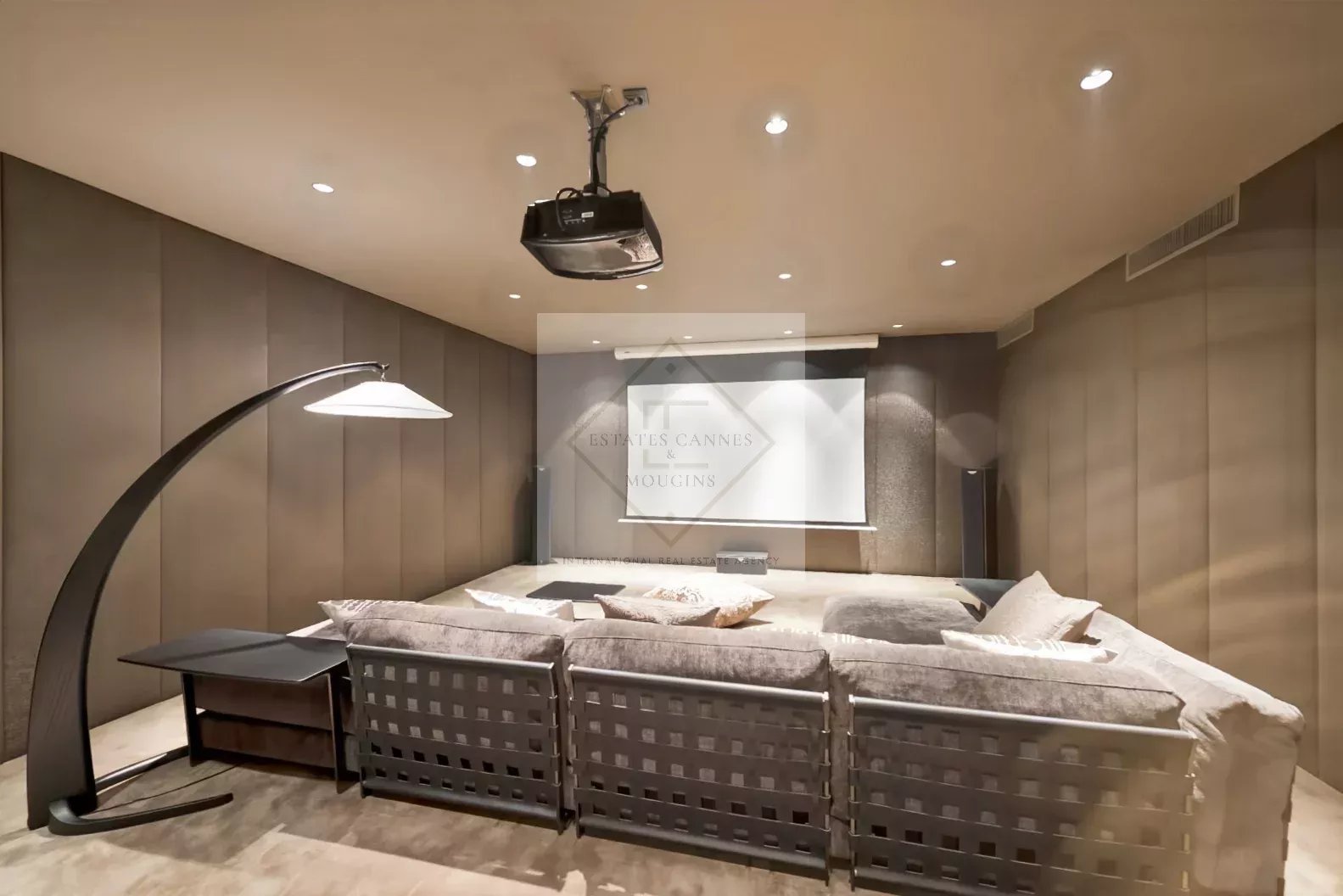 Élégante Villa Moderne  – Cap d’Antibes — photo 6