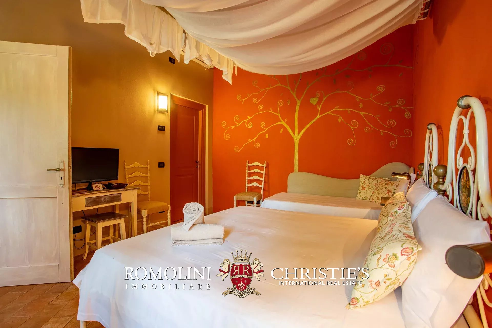 16 Bedroom Villa/Townhouse's Image 65