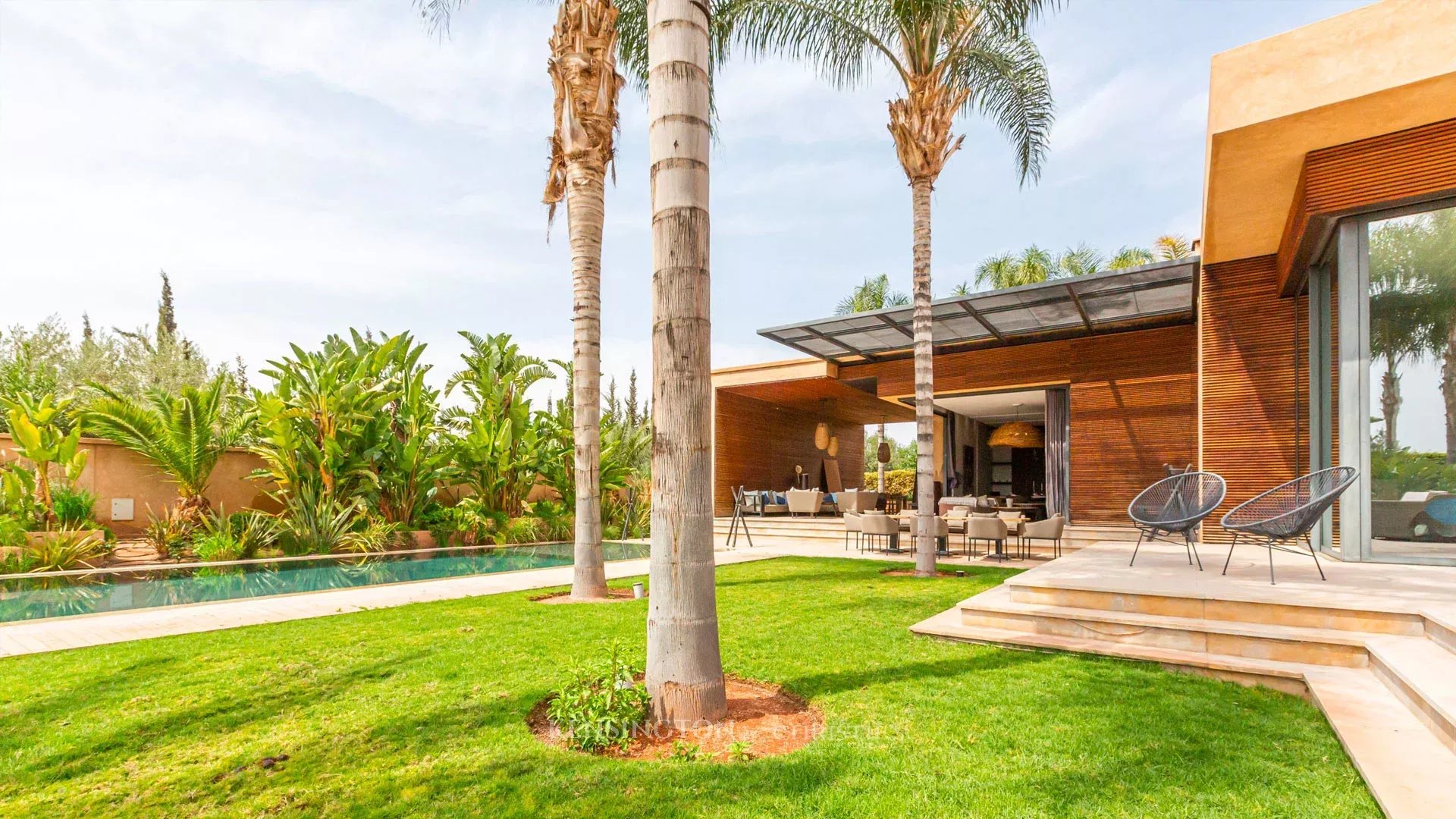6 Bedroom Villa/Townhouse's Image 3