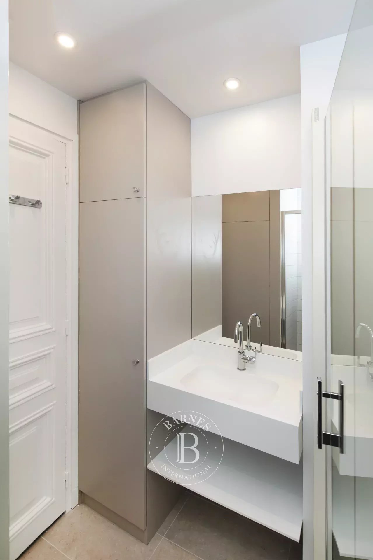 Daire Paris 7ème - picture 17