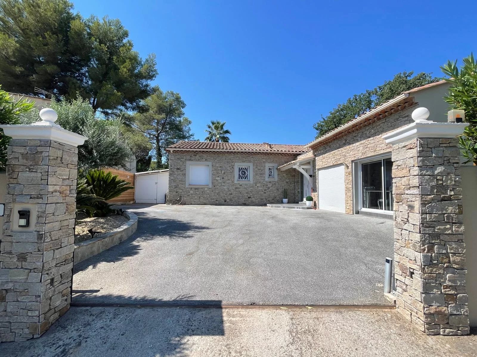 Magnifique villa Fréjus 4/5 pièces — photo 10