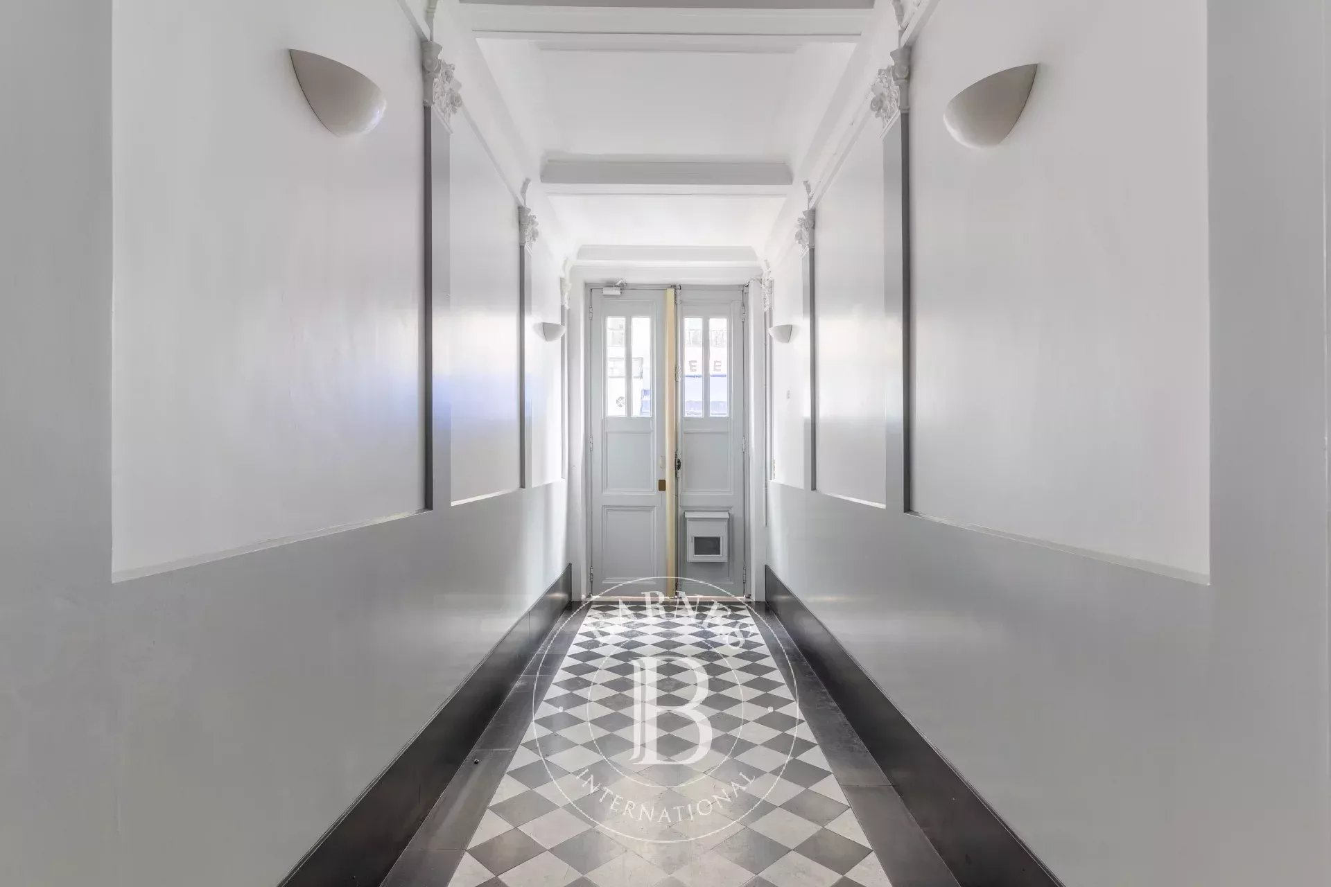 Daire Paris 2ème - picture 29