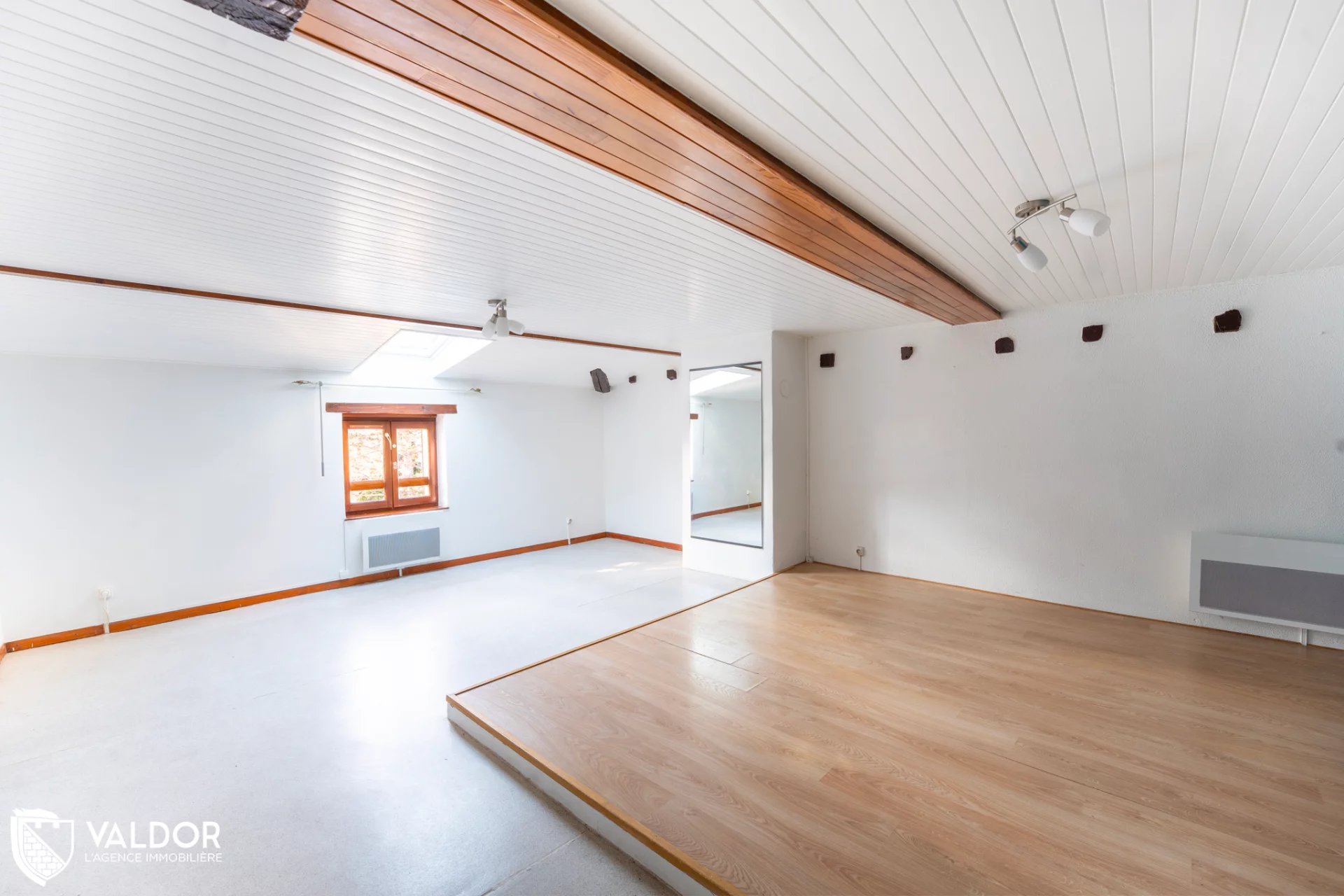 Agence immobilière de Valdor L'agence Immobilière Belleville