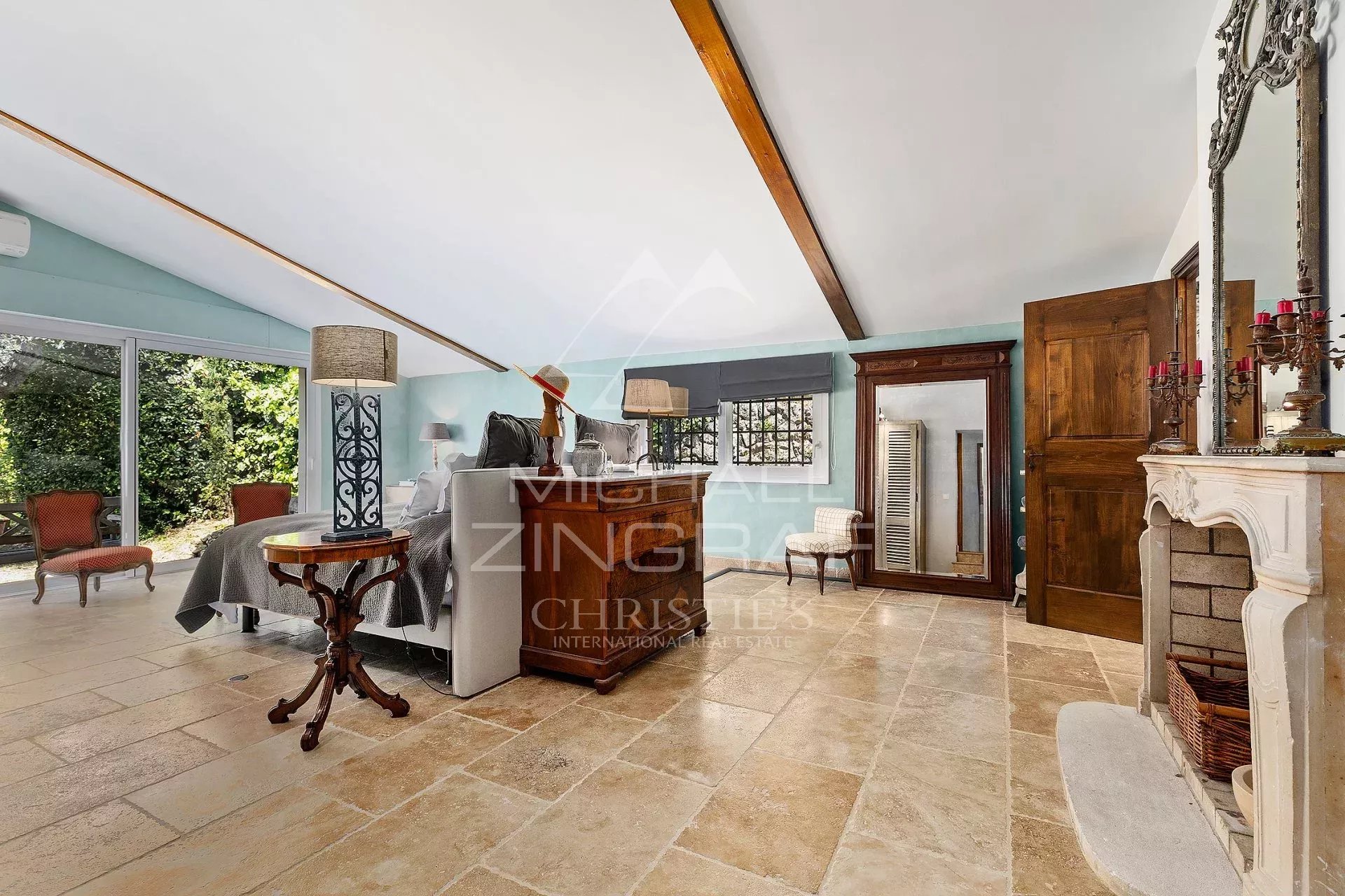 5 Bedroom Villa/Townhouse's Image 6