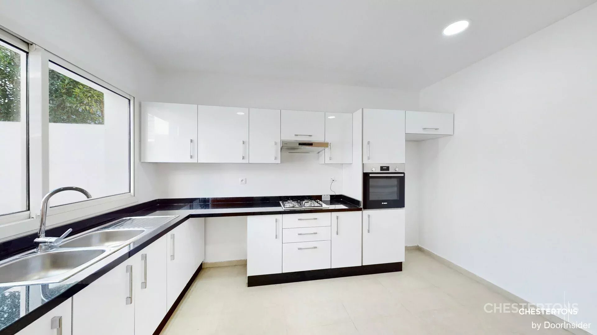 Image of Villa - 4 Bedrooms for Sale in Rabat-Témara-Morocco, Image 8