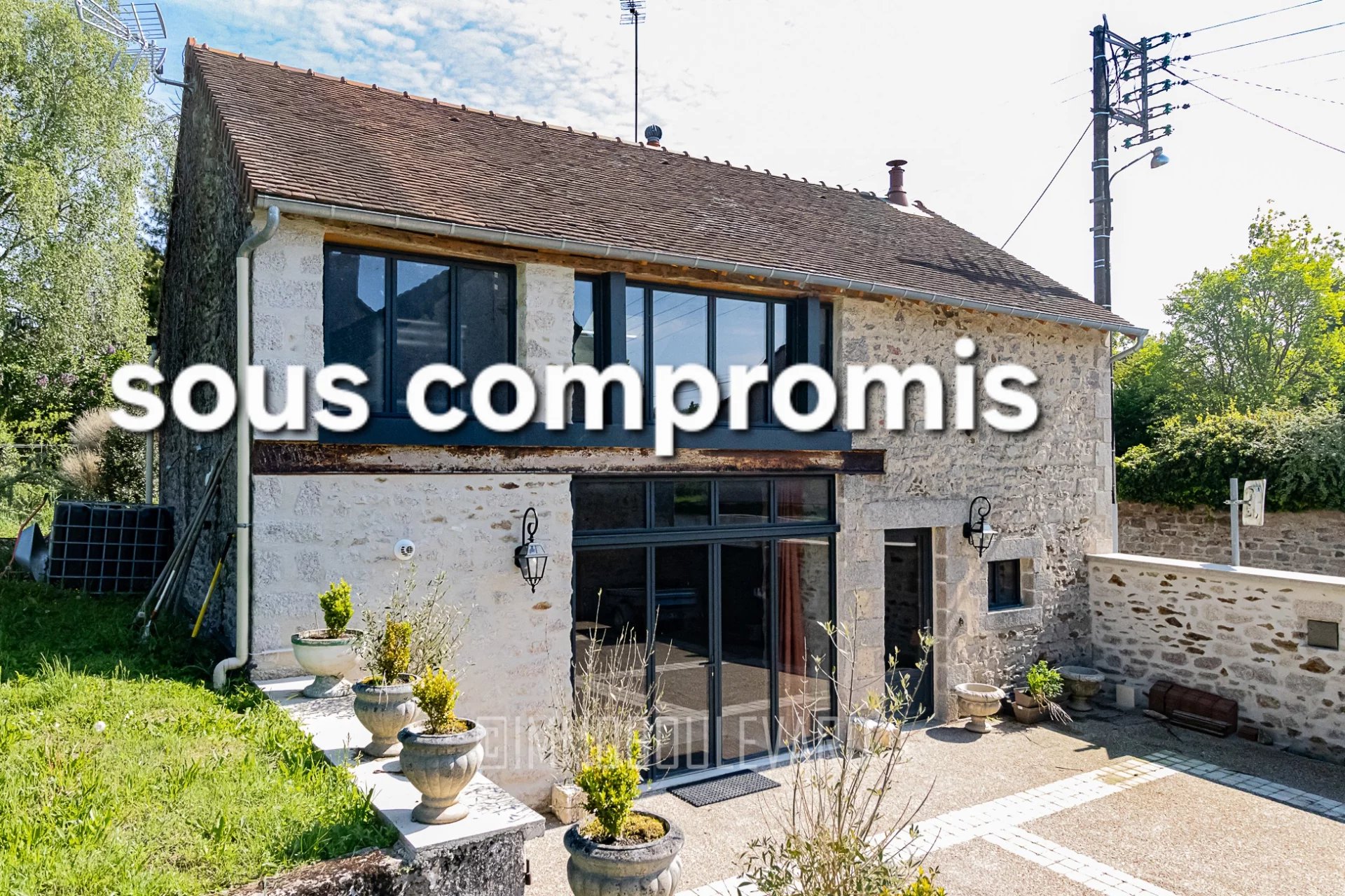 Maison récemment rénovée à vendre à Boussac, Creuse (23)