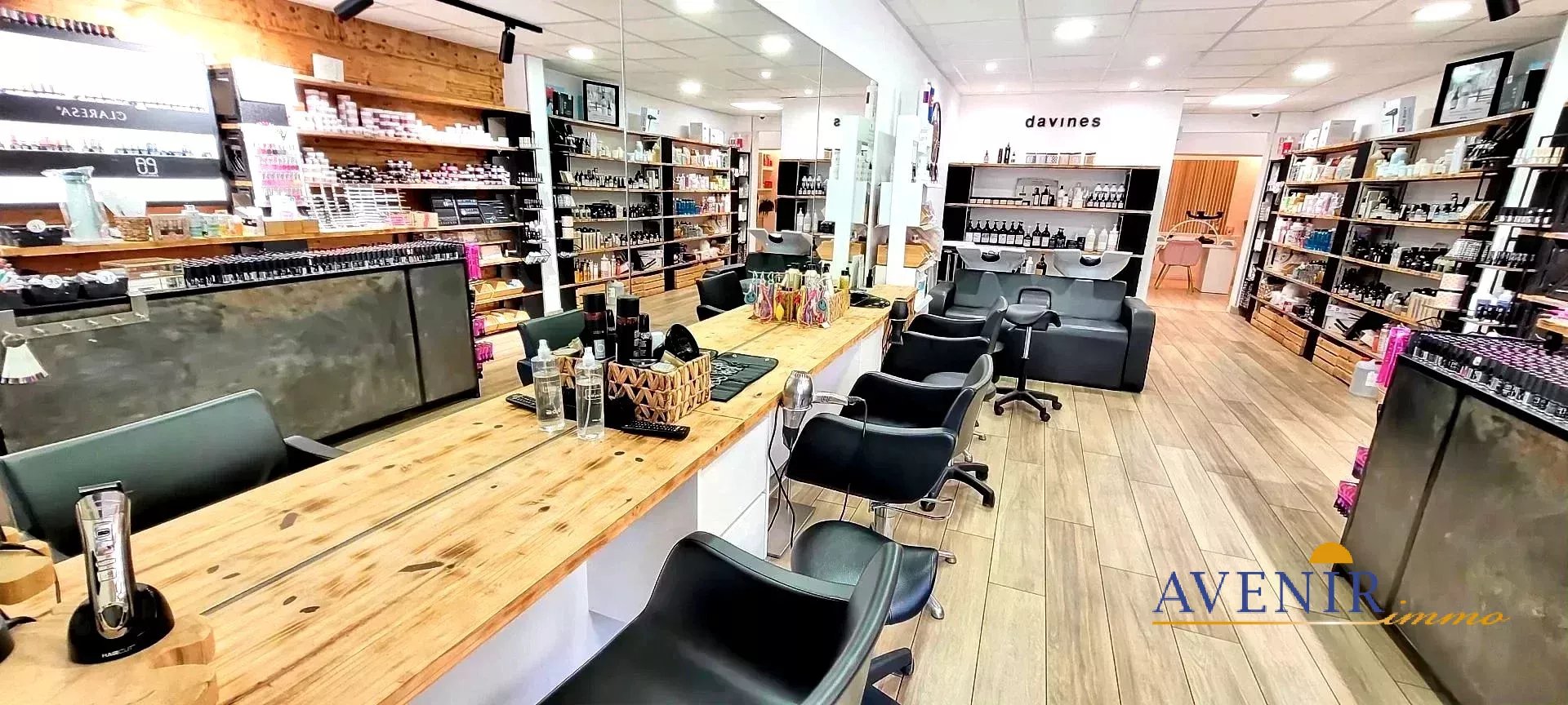 Agence immobilière de 