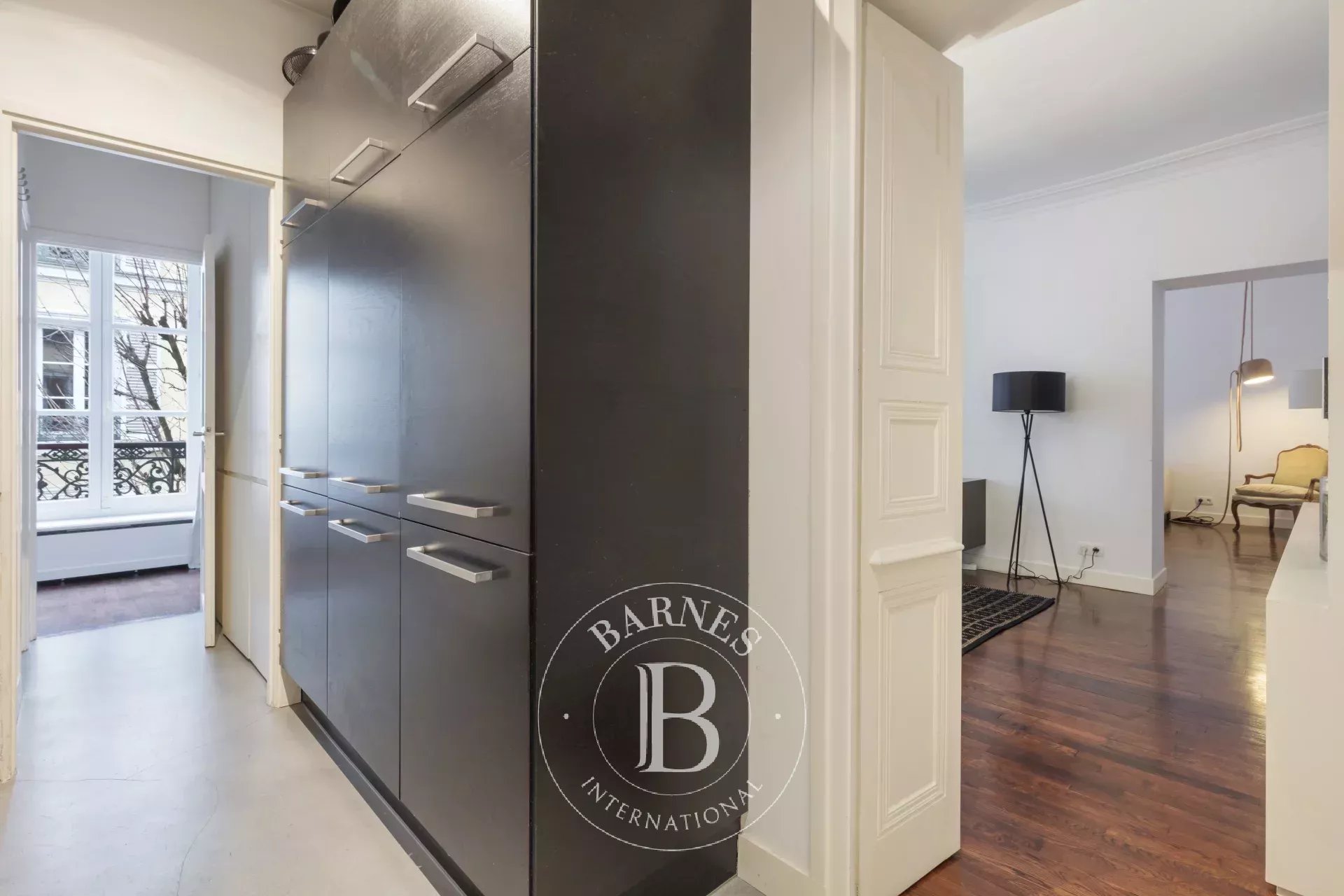 Daire Paris 8ème - picture 8