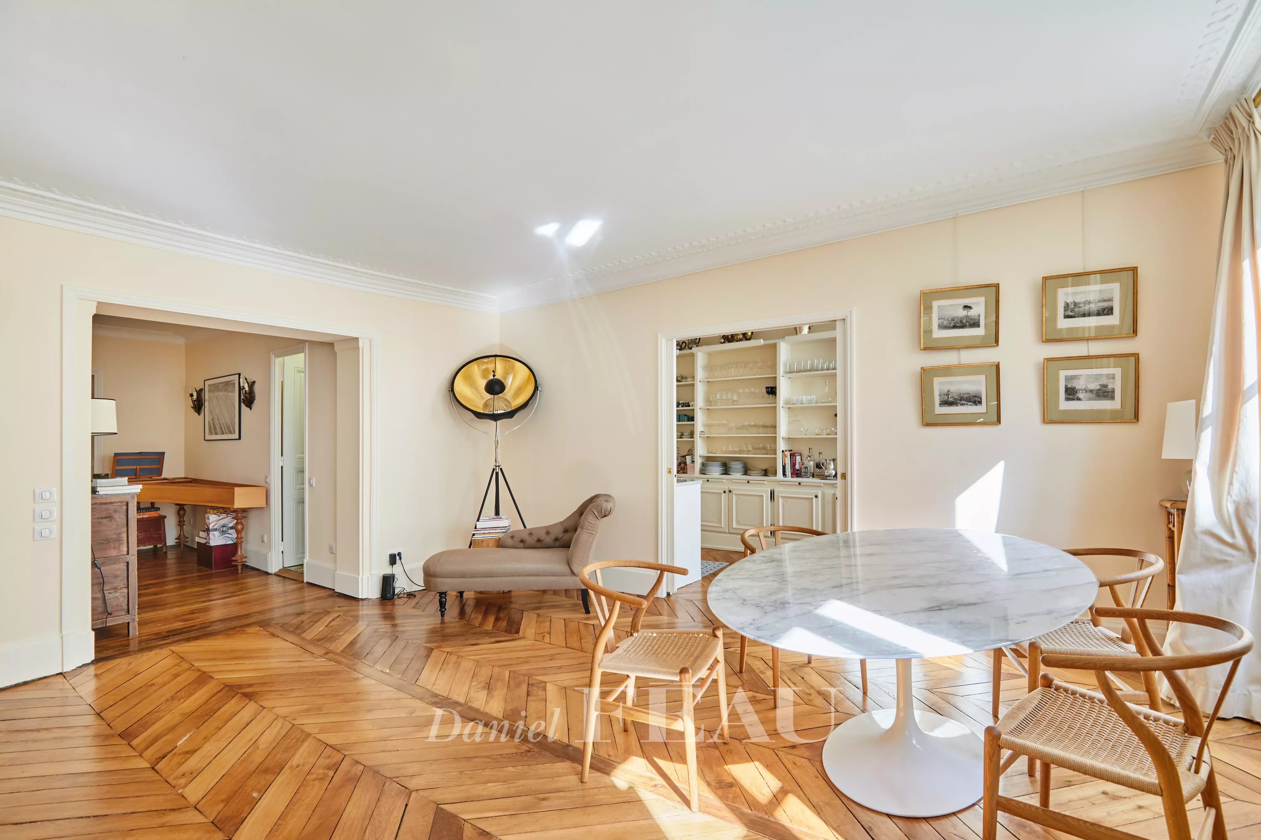 Sale Apartment Paris 7th