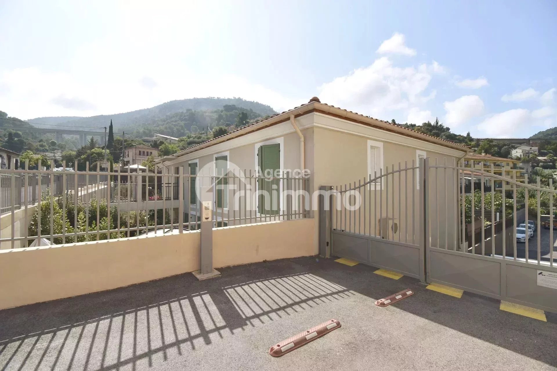 Vente La Trinité Appartement 2 pièces