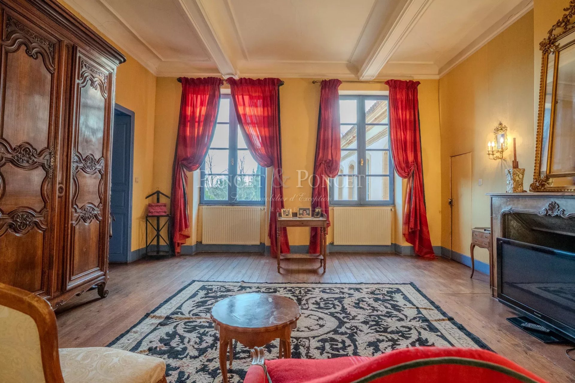 11 Bedroom Chateau's Image 18