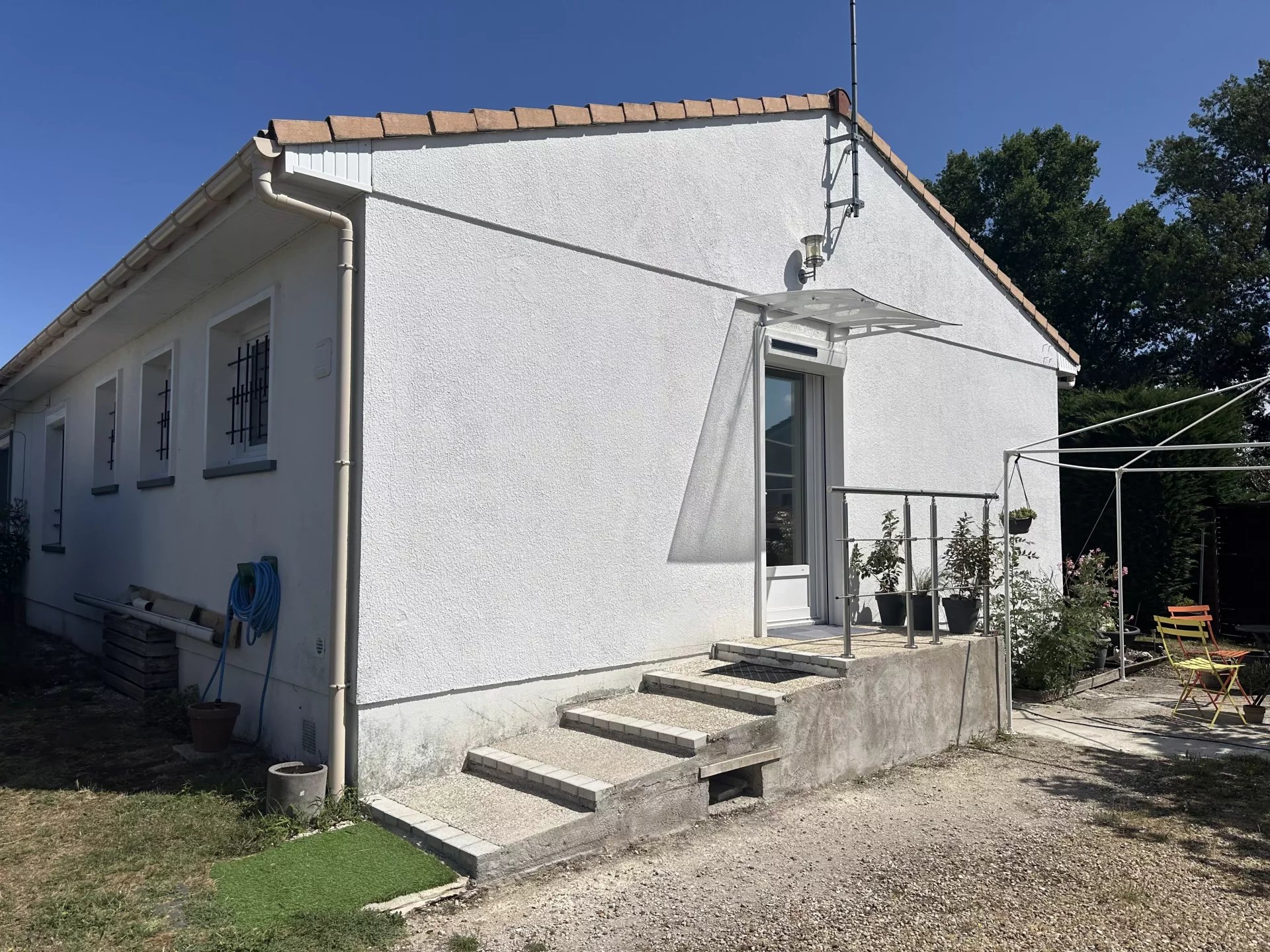 Agence immobilière de ROSER BEATRICE