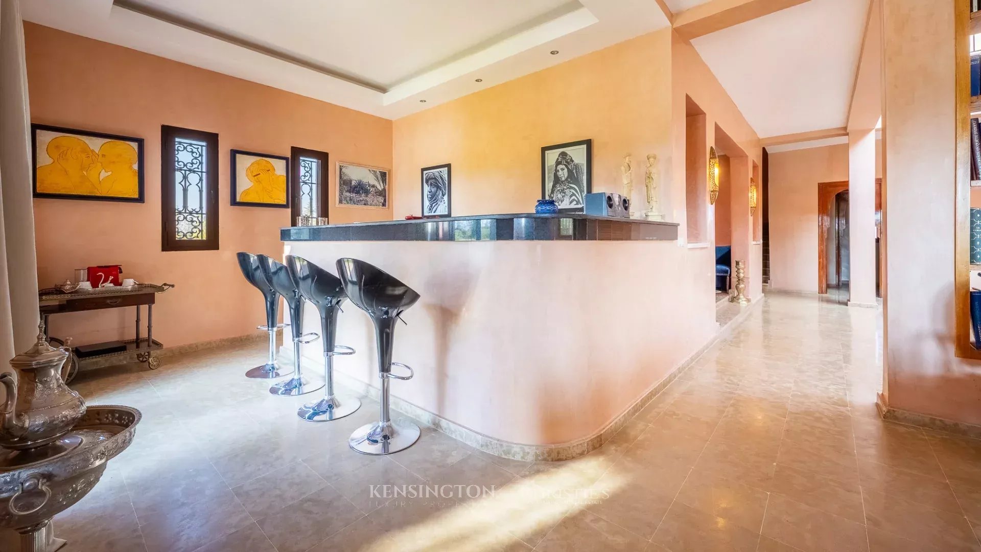 5 Bedroom Villa/Townhouse's Image 8