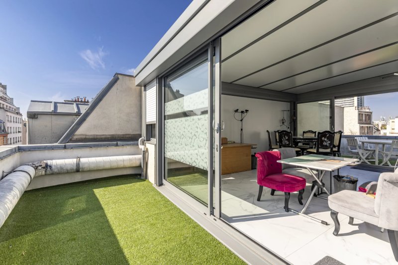 Paris 15 - Saint-Charles - Duplex traversant - Derniers étages - Terrasses