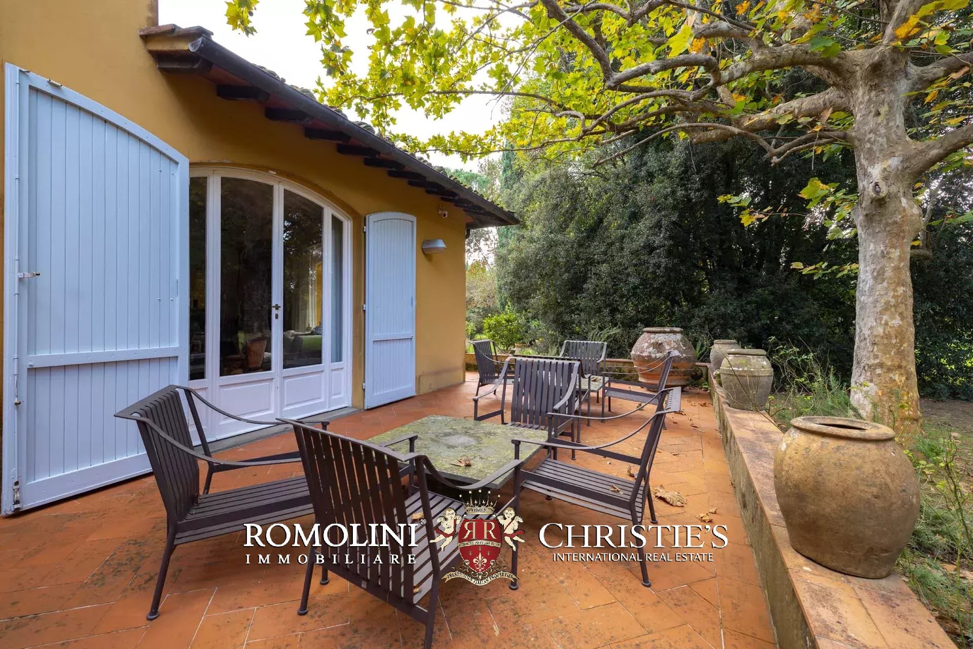 4 Bedroom Villa/Townhouse's Image 13