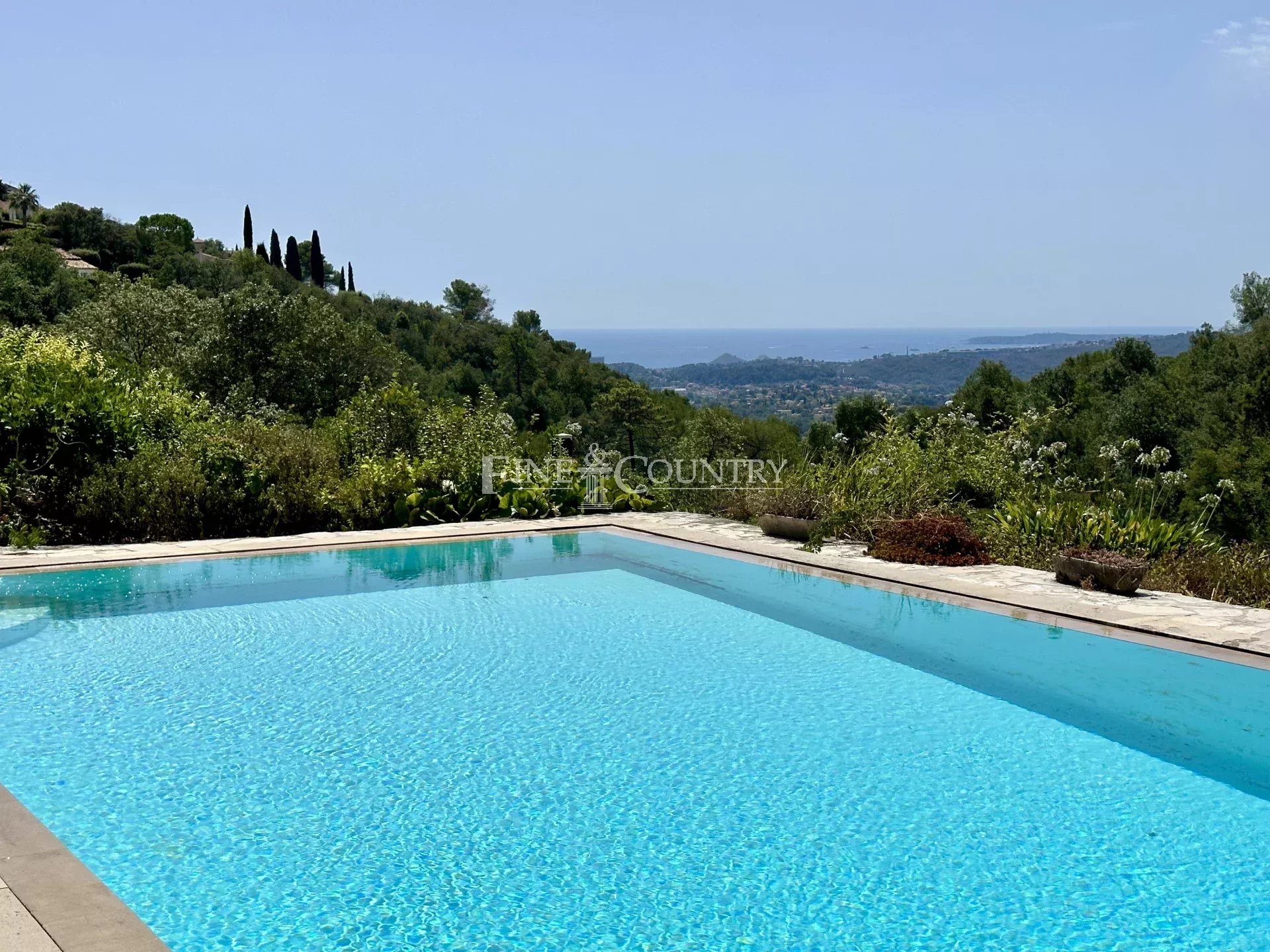 Photo of Charming Provençale Villa for Sale in St Paul de Vence with sea view