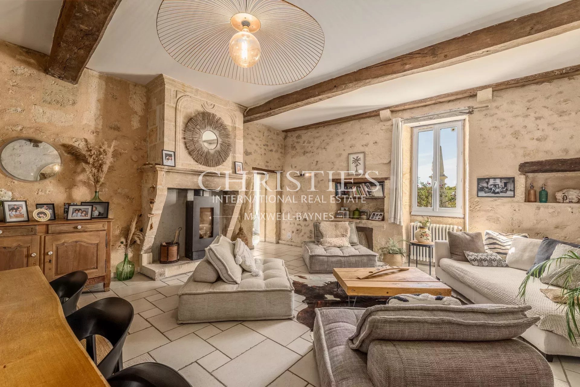 7 Bedroom Villa/Townhouse's Image 9