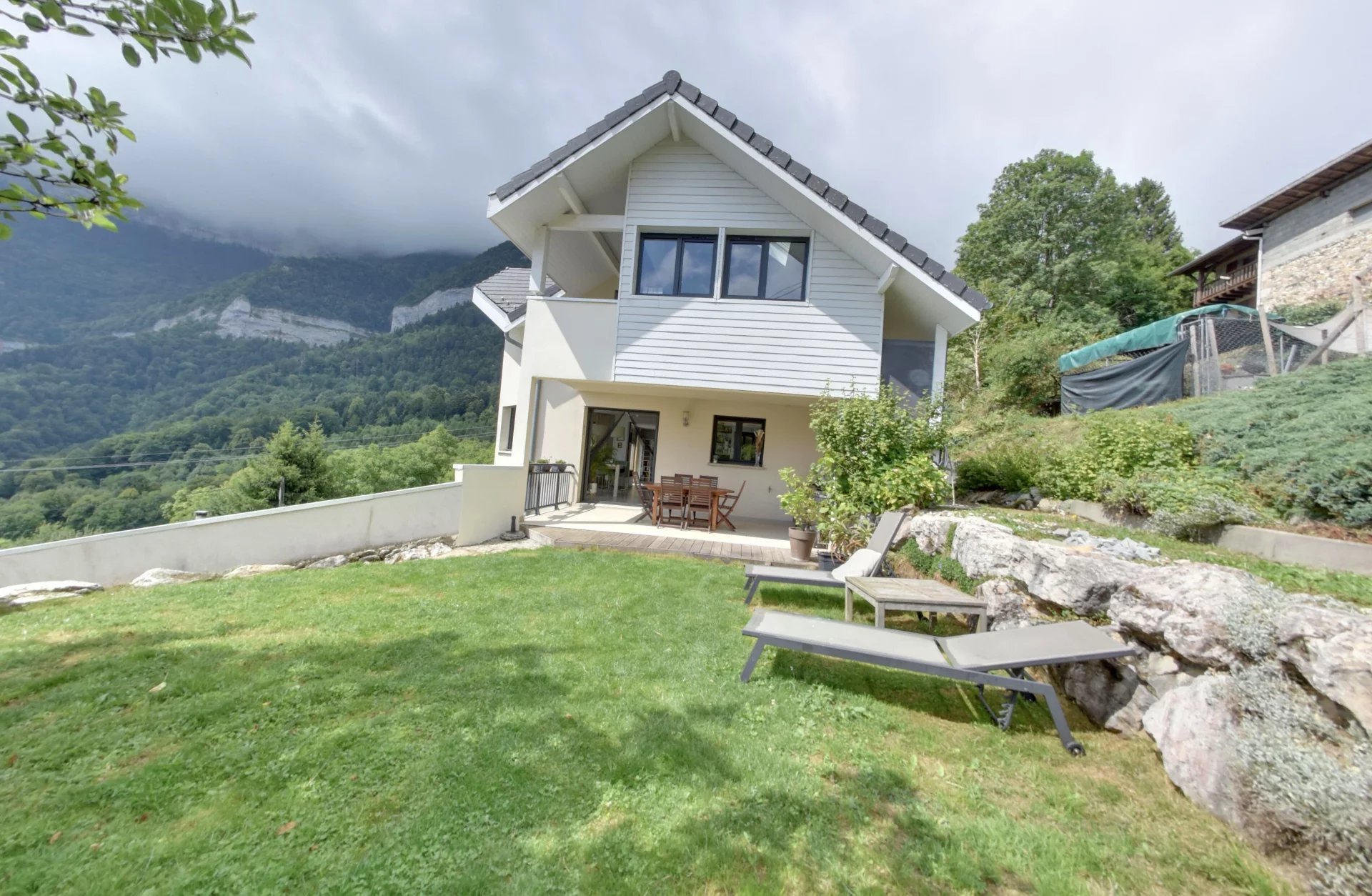 Agence immobilière de 