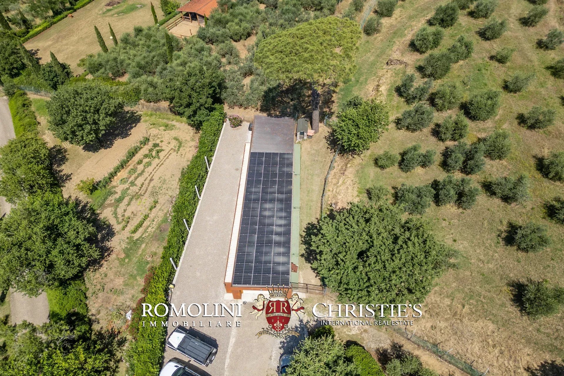4 Bedroom Villa/Townhouse's Image 30
