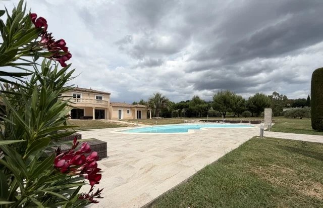 House - Aix-en-Provence East