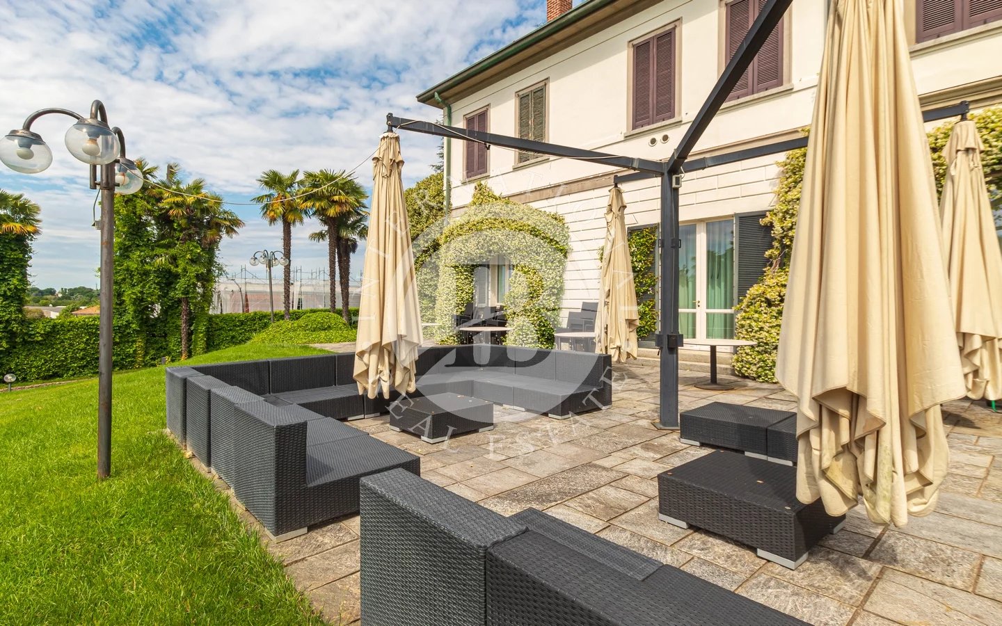 Villa in Figino Serenza - Image 5