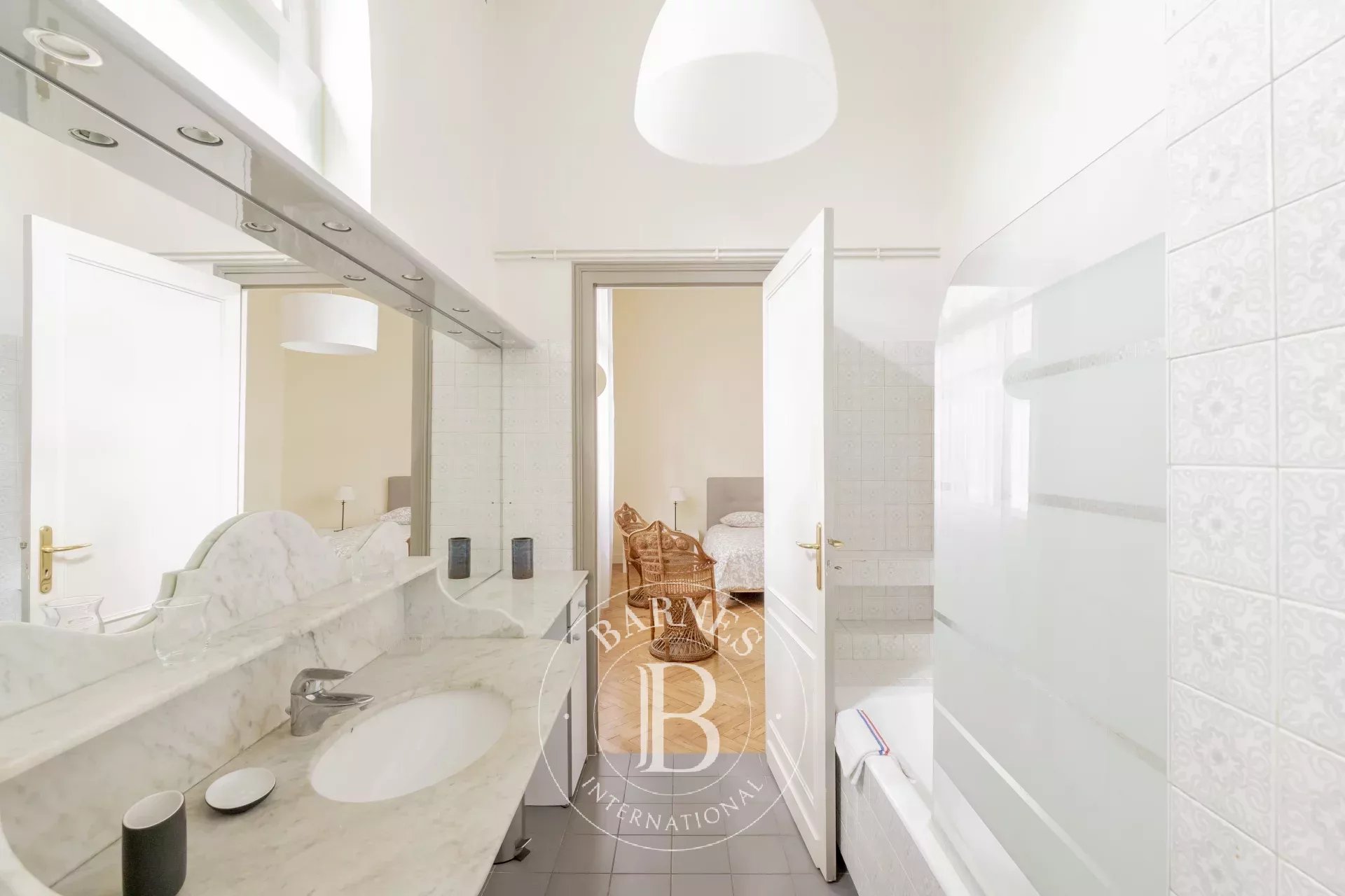 Daire Bordeaux - picture 10