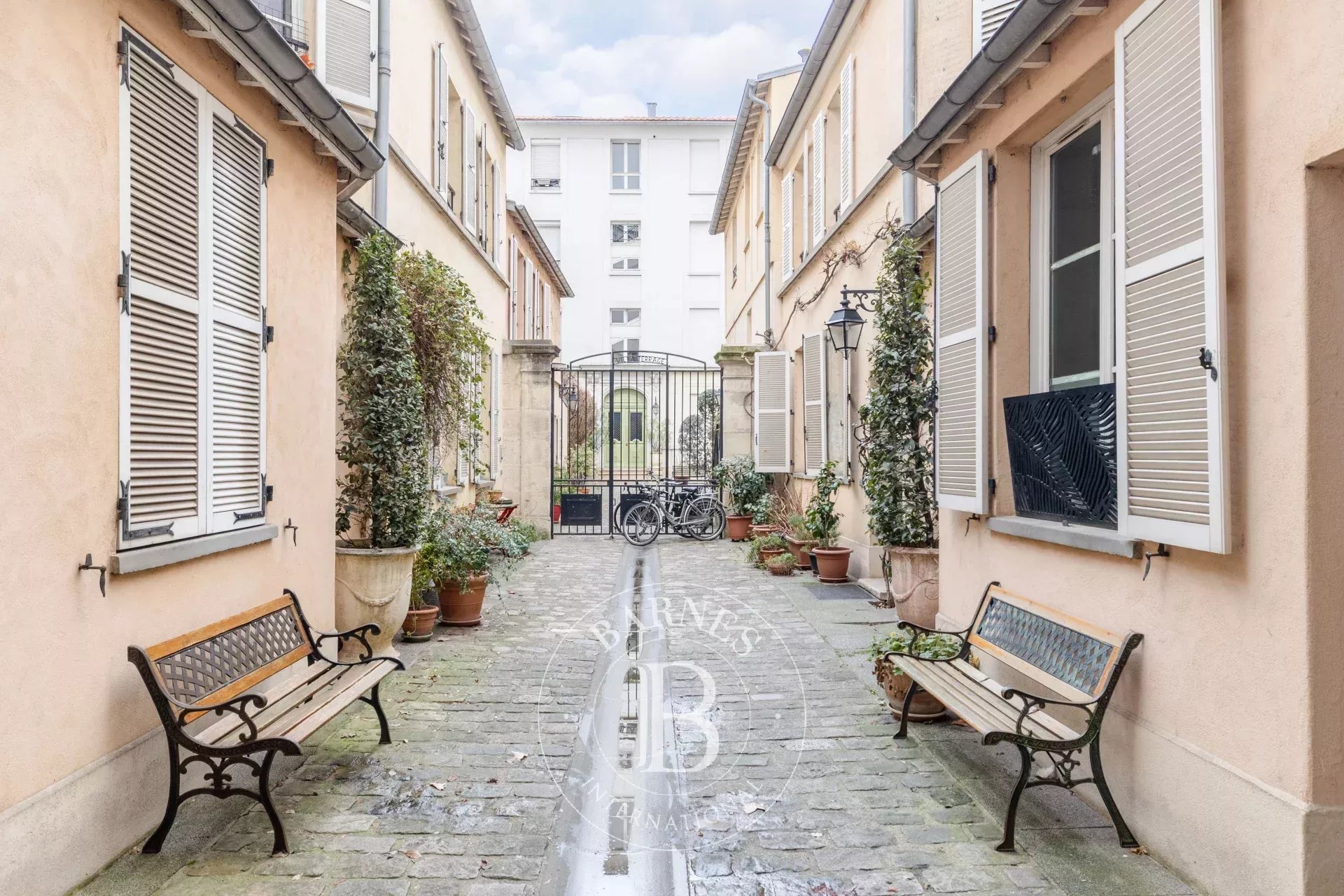 Daire Paris 10ème - picture 15