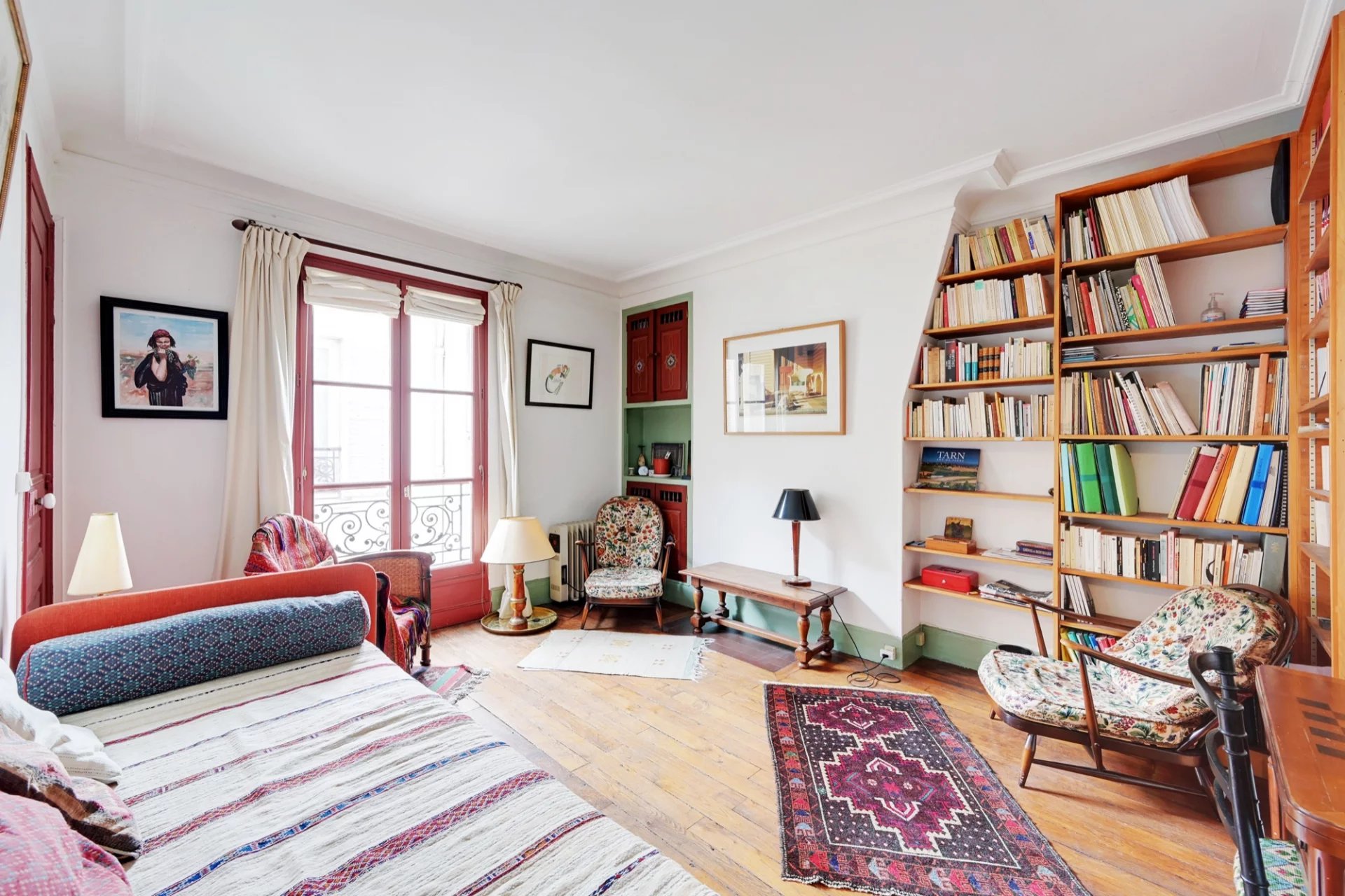 EXCLUSIVITE - Un appartement à façonner au cœur des Abbesses