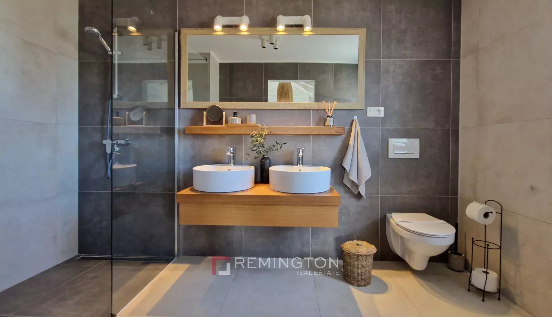 3 Bedroom Villa/Townhouse's Image 15