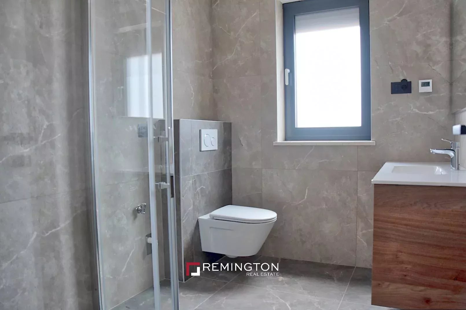 5 Bedroom Apartment/Flat's Image 12