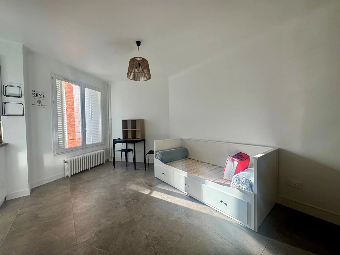 Appartement Colombes 1 pièce(s) 24.12 m2