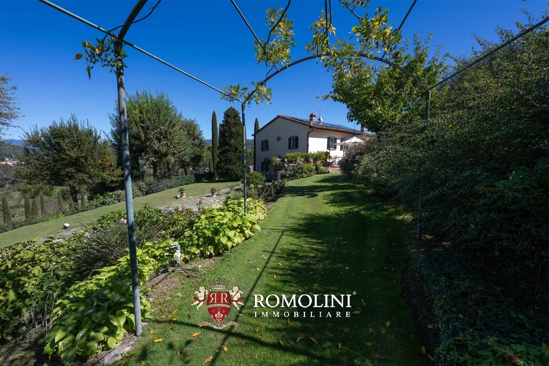 4 Bedroom Villa/Townhouse's Image 33
