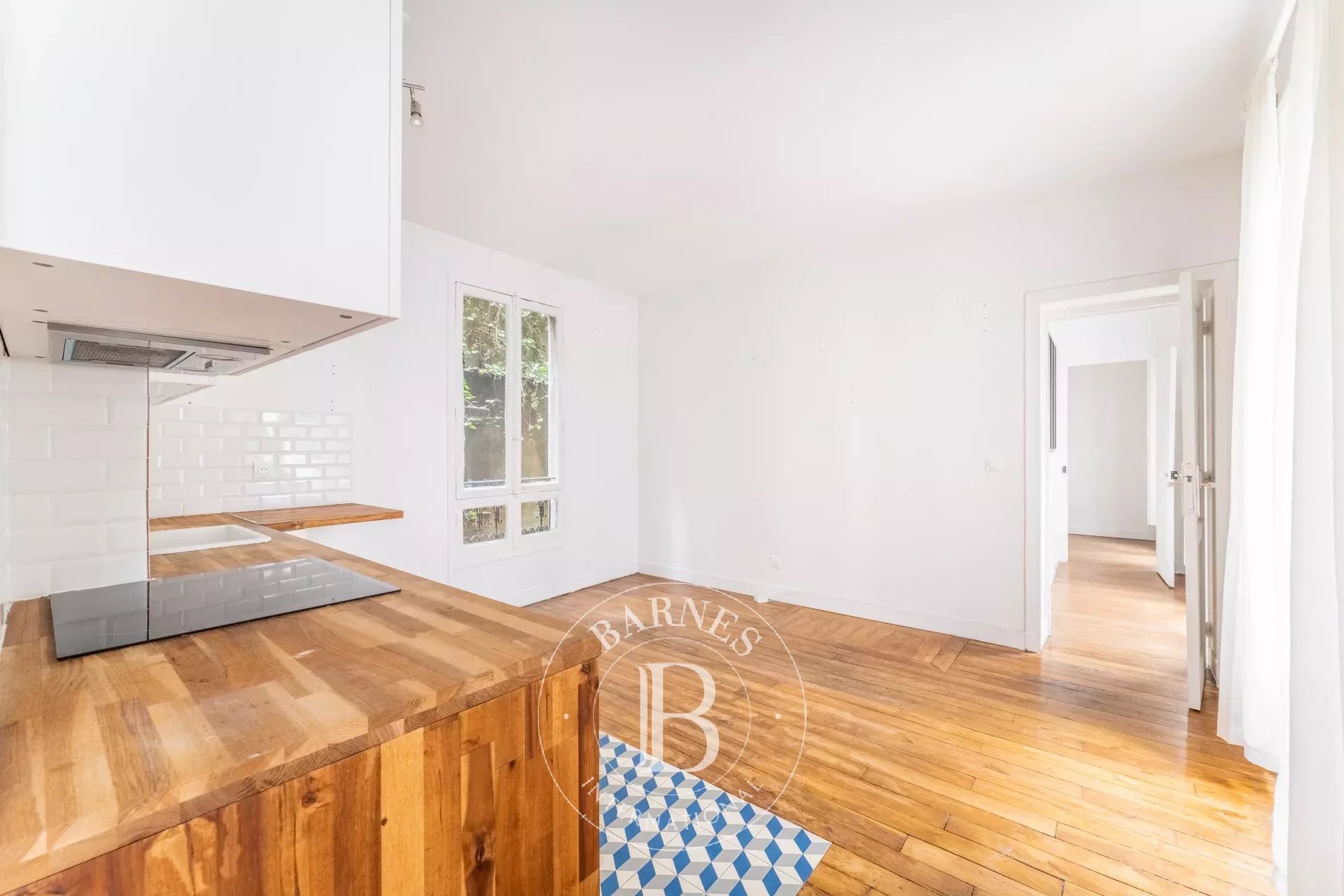 Daire Paris 18ème - picture 10