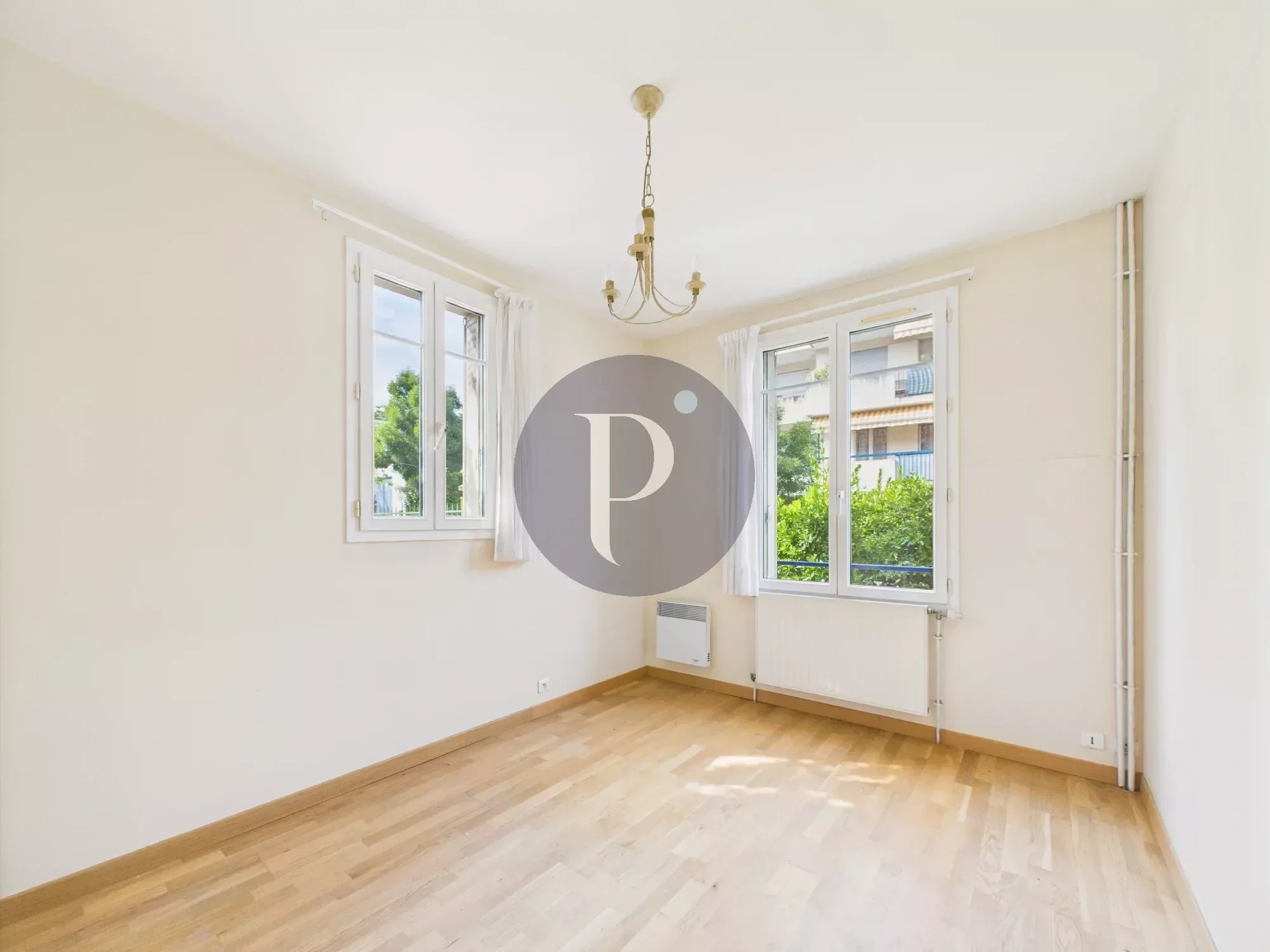 vente-maison de ville-4-pieces-le-plessis-robinson-86008453
