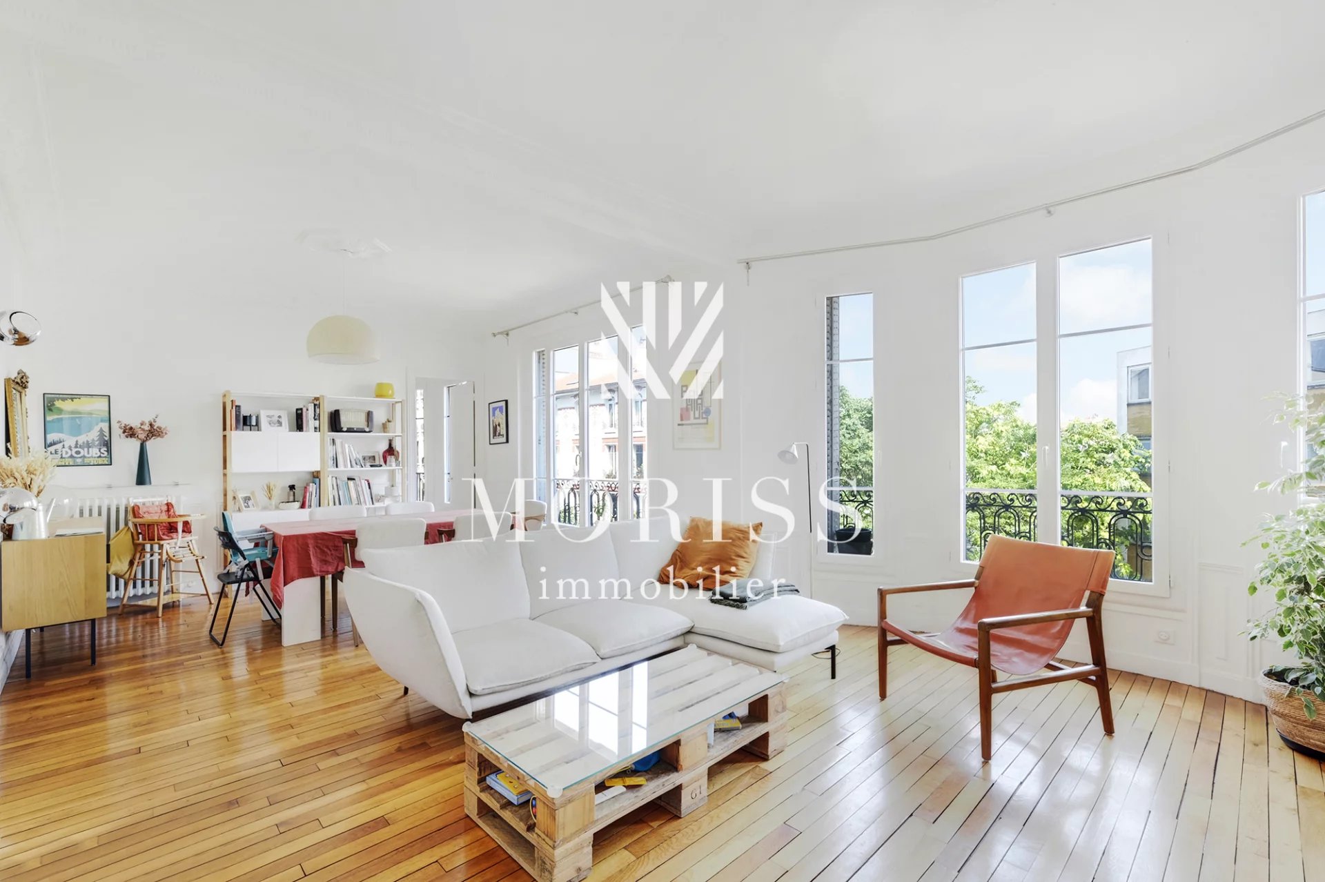 APPARTEMENT FAMILIAL DE 4 PIÈCES – 92 M² – ÉTAGE ÉLEVÉ – TRAVERS - Image Array