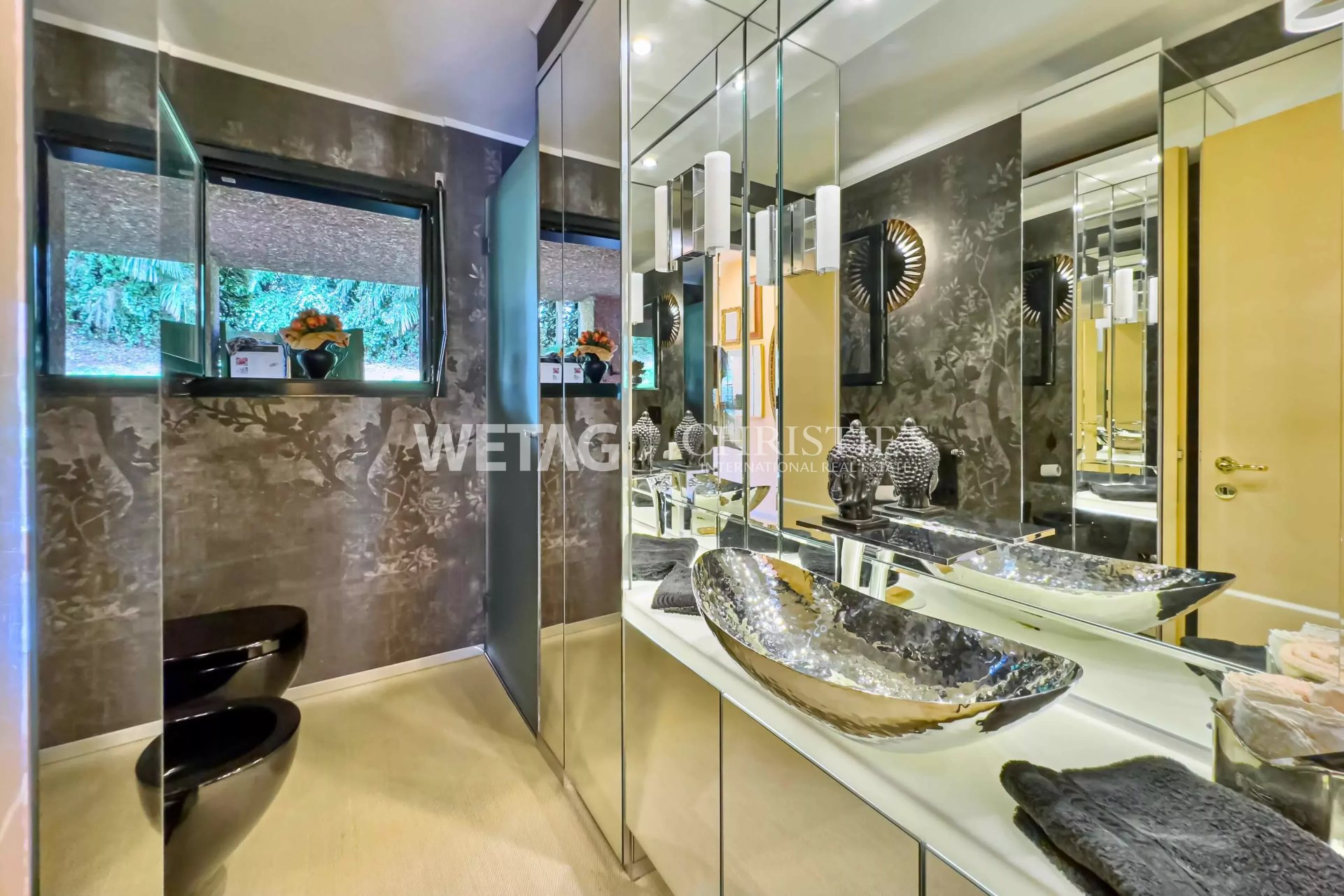 2 Bedroom Apartment/Flat's Image 6
