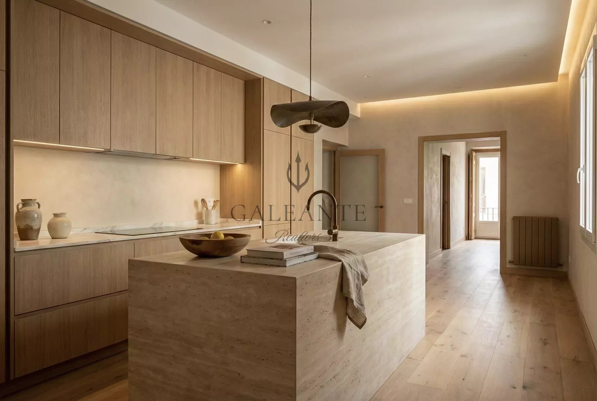 PROJECT ON CALLE MAYOR: 2ND FLOOR TO REFURBISH WITH 2 BALCONIES & 3.20M CEILINGS - Image 1