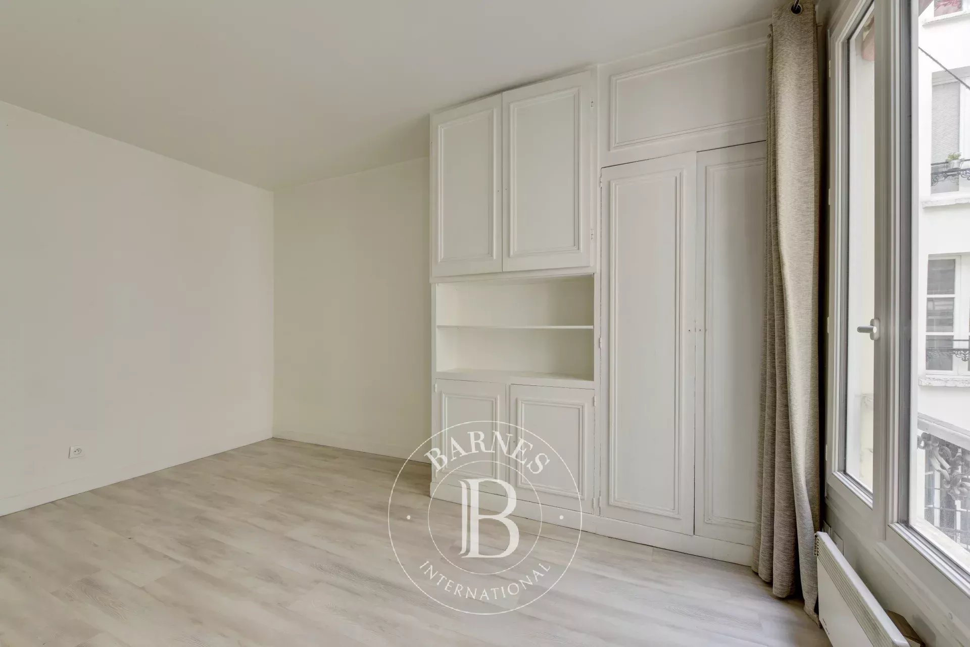 Daire Paris 7ème - picture 5